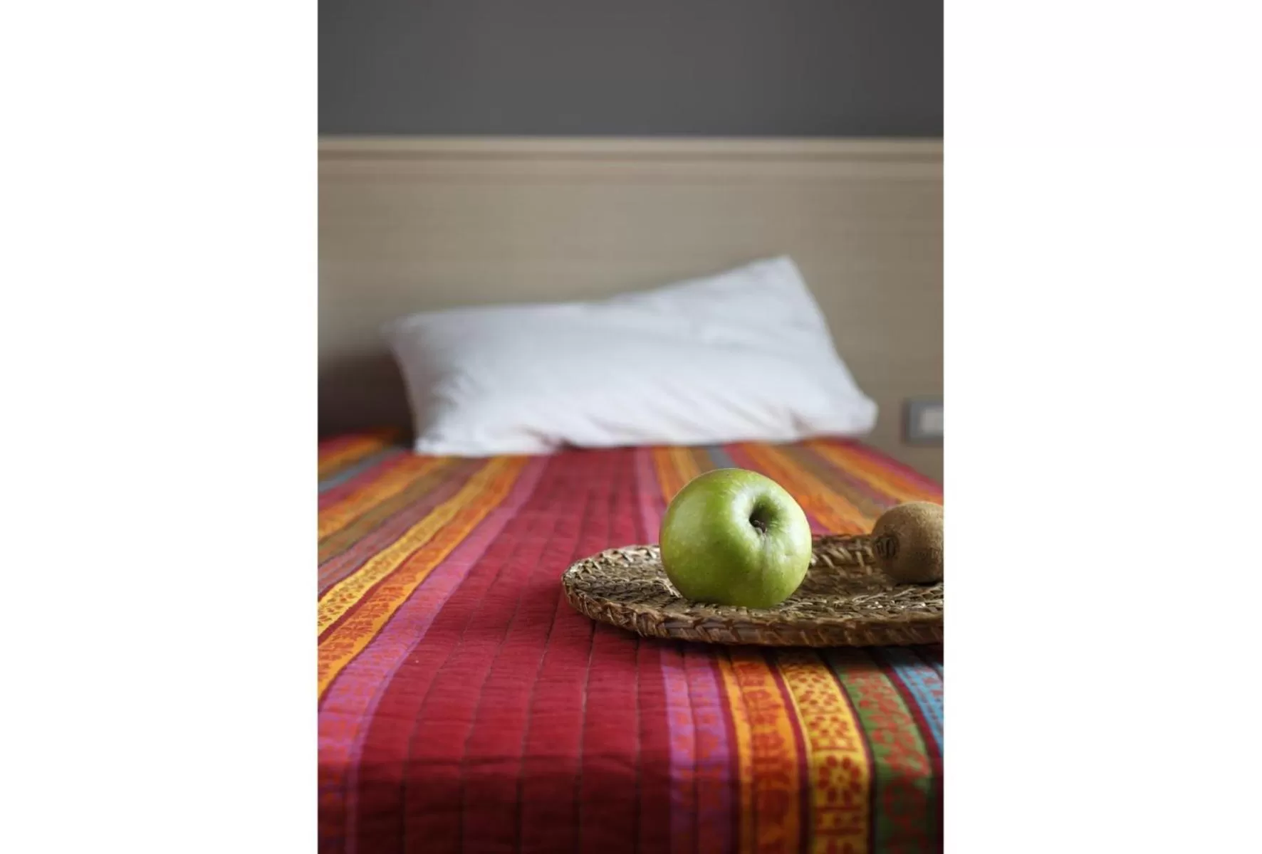 Decorative detail, Bed in SoloSonno