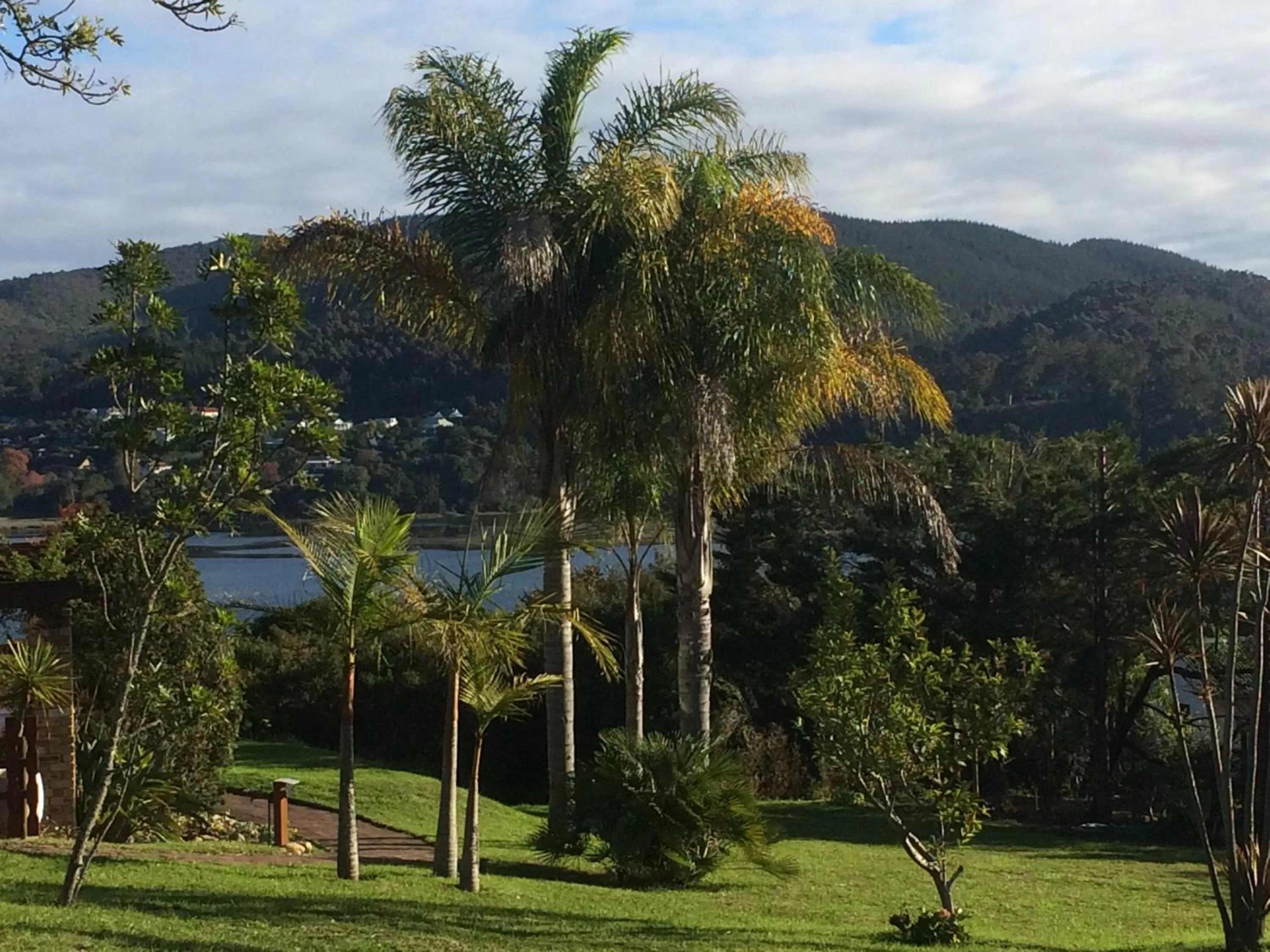 Garden in Fish Eagle Lodge