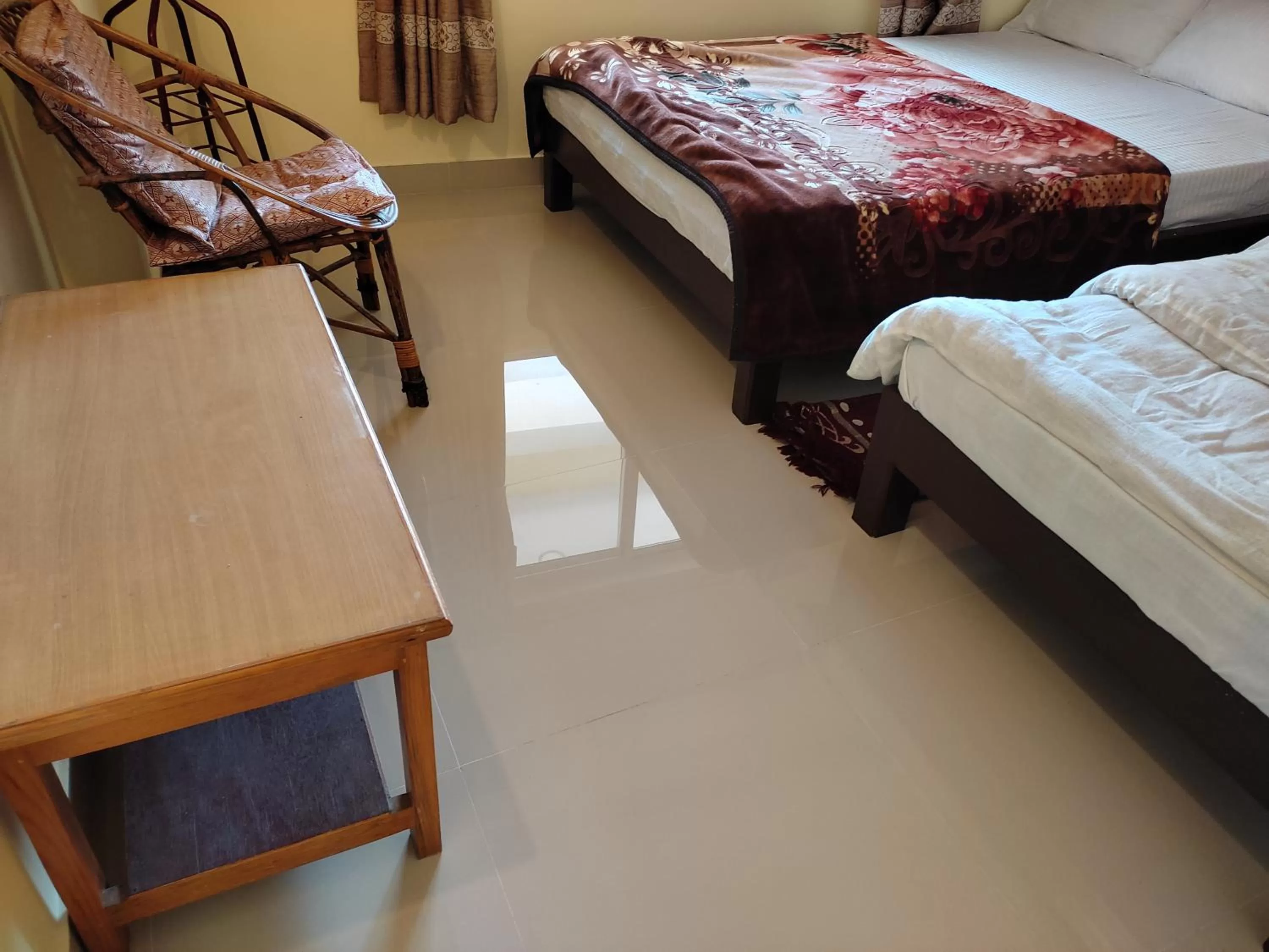 Bed in Hotel Green Hill View