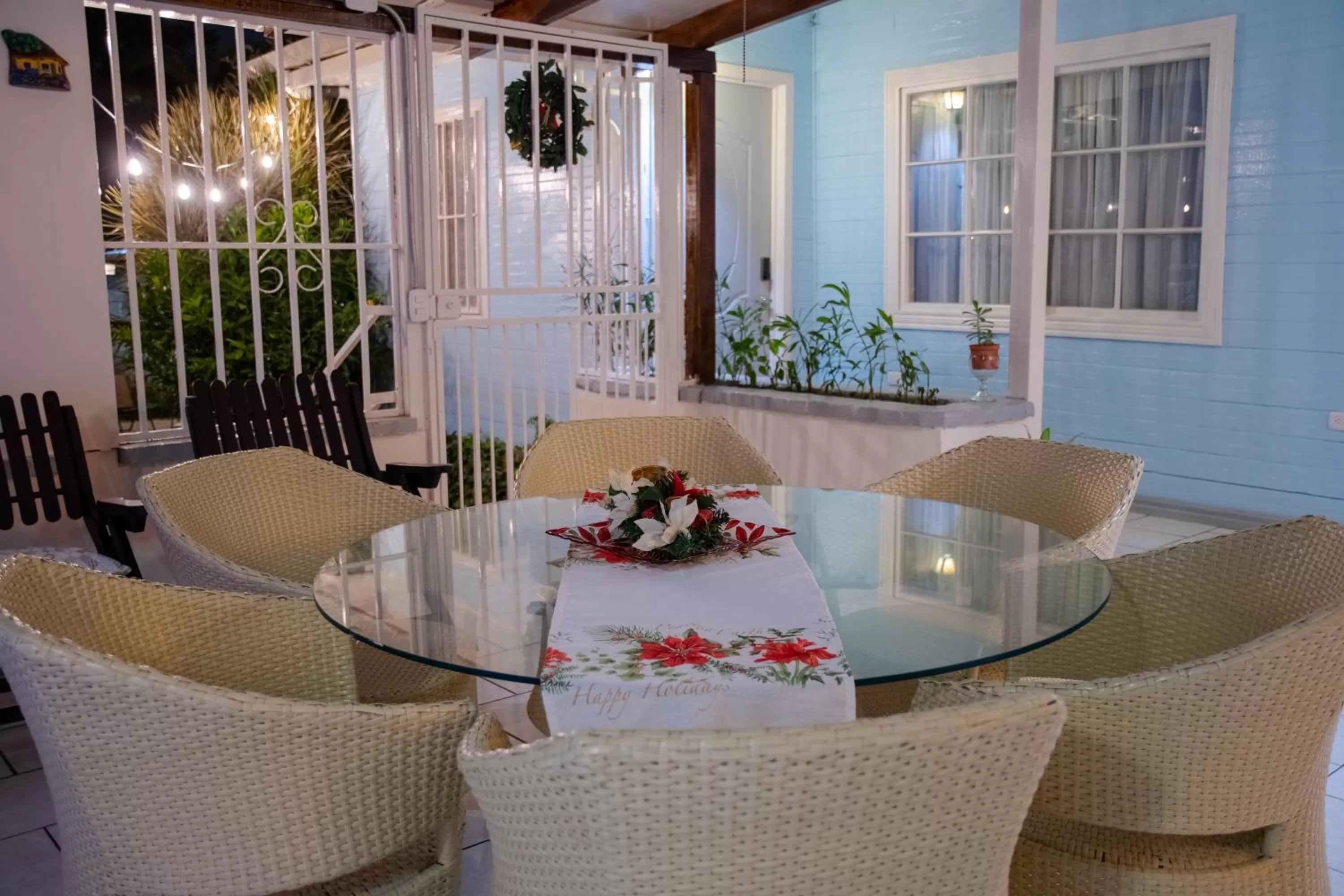 Restaurant/Places to Eat in Alice y Juancito Boutique Hotel