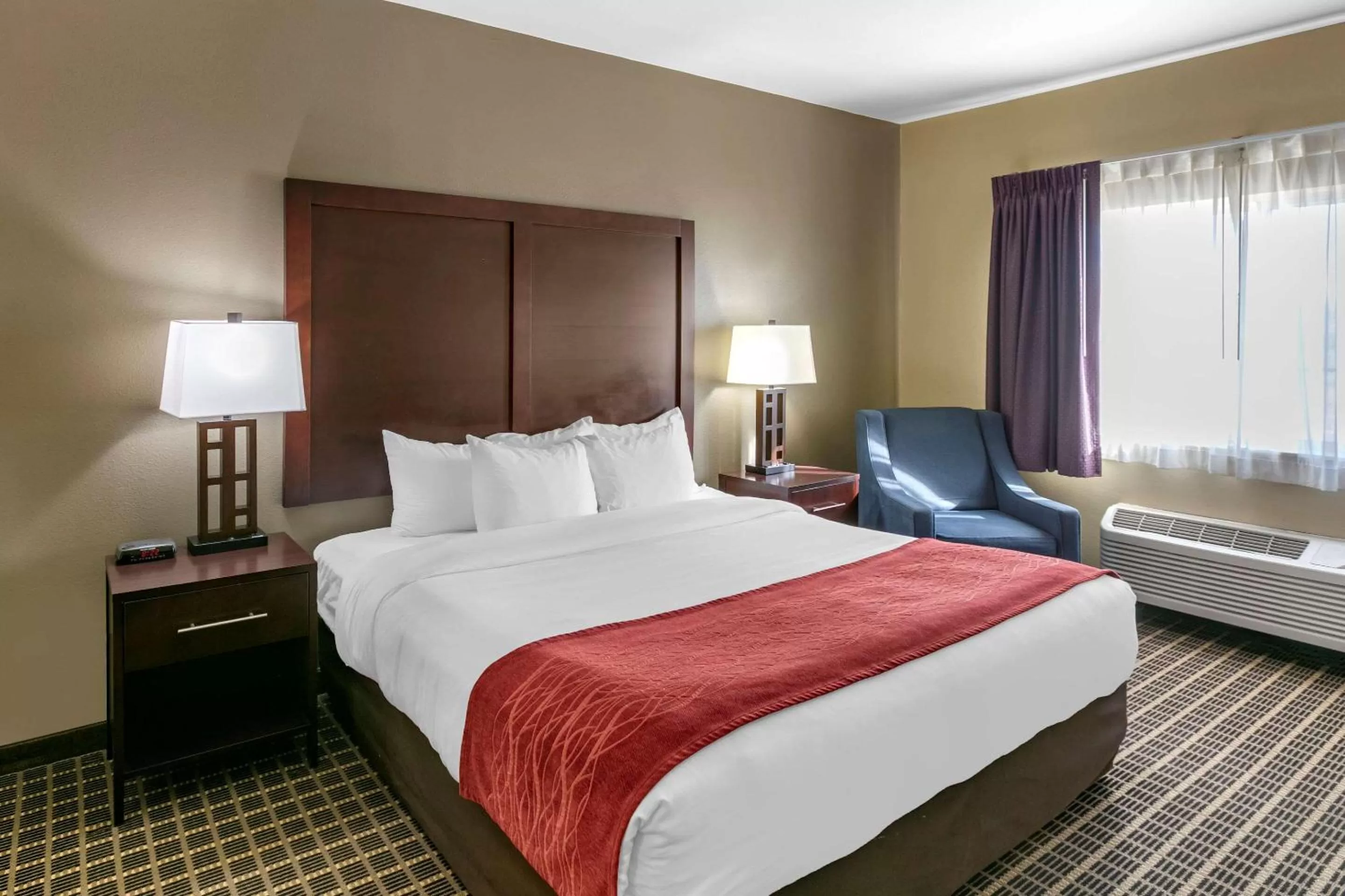 Photo of the whole room in Comfort Inn Fort Collins North