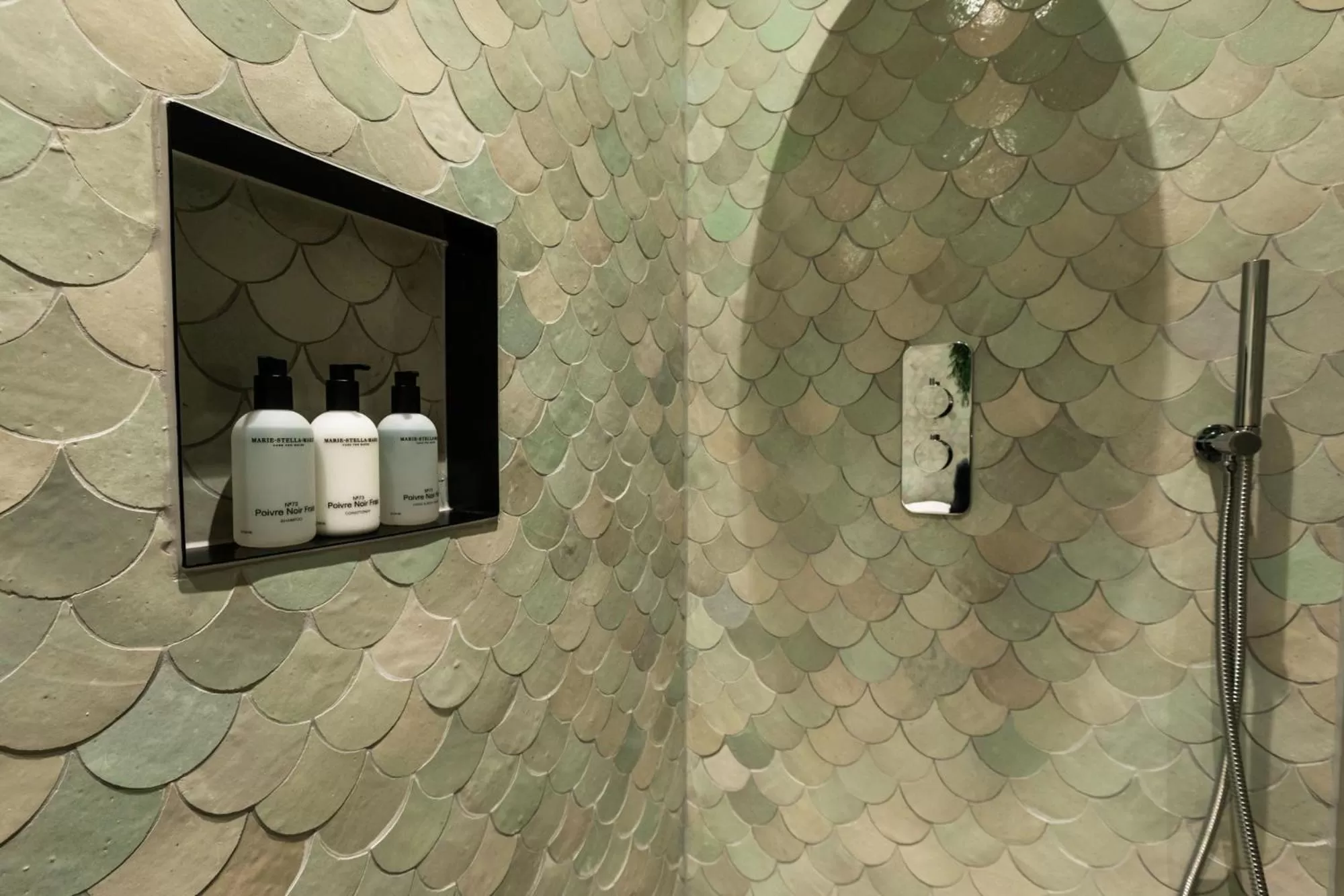 Shower in Parkhotel Abcoude