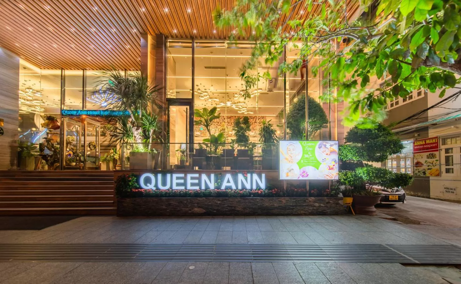 Property building in Queen Ann Nha Trang Hotel