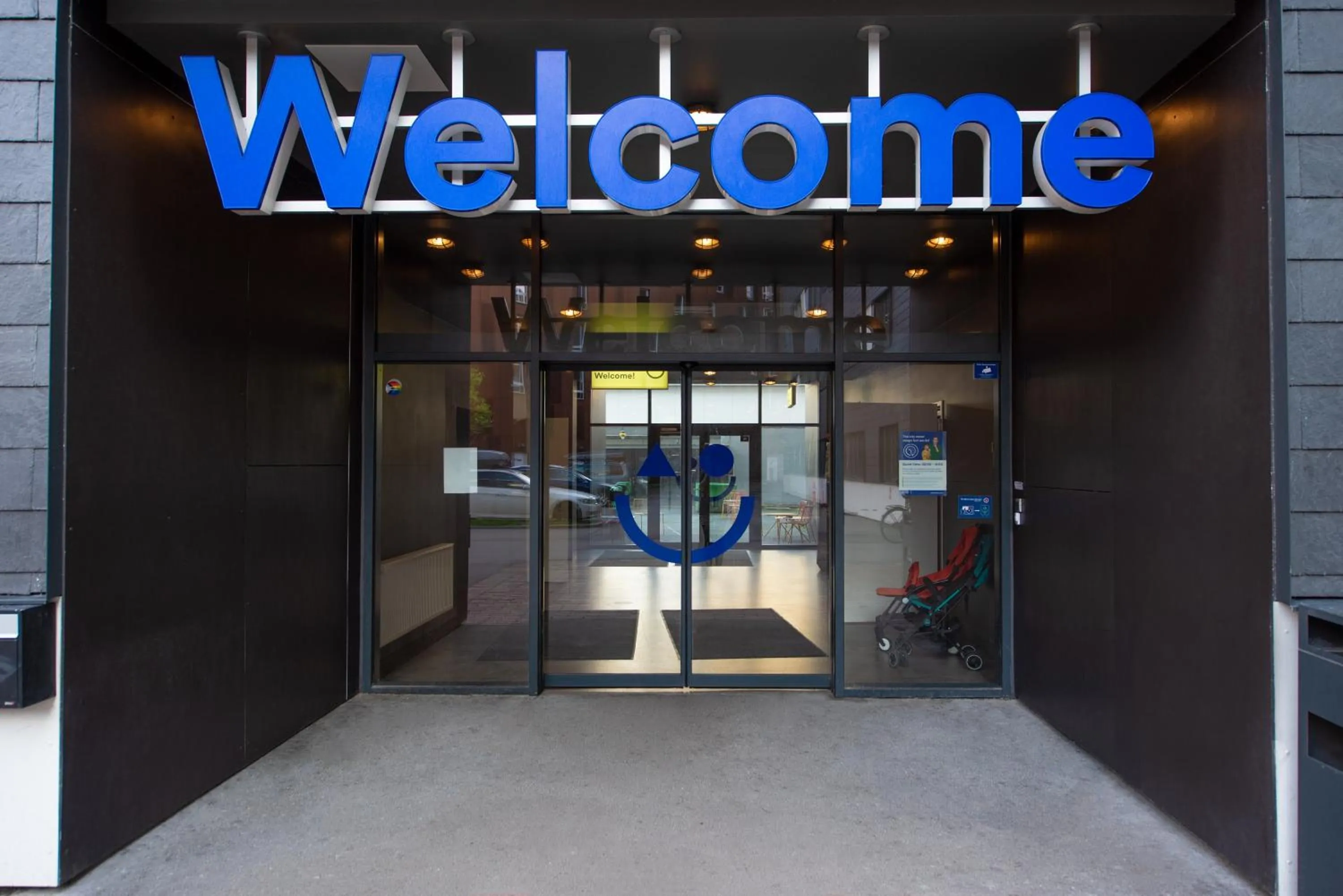 Facade/entrance in a&o Copenhagen Sydhavn