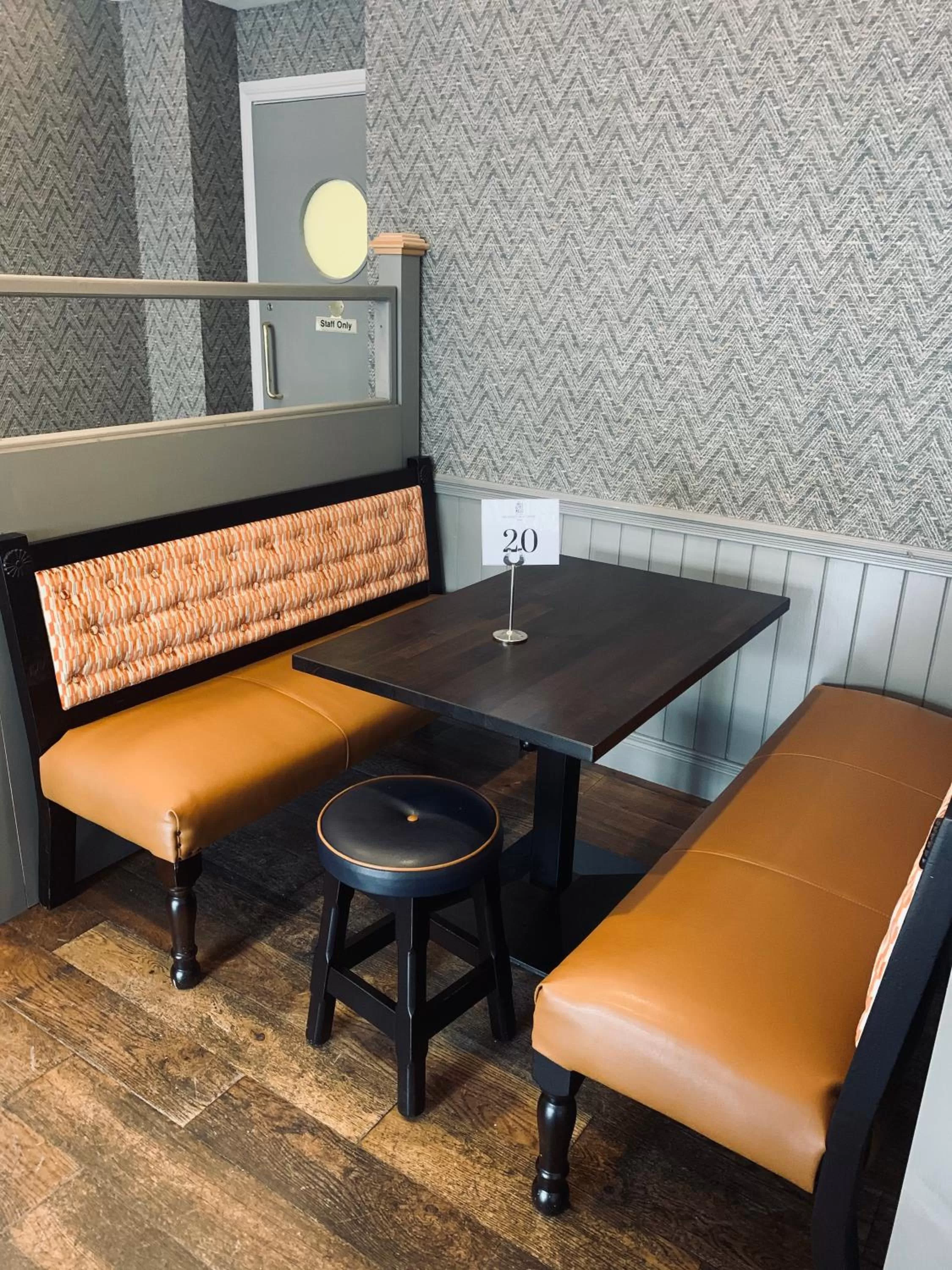 Lounge or bar in Kilmorey Arms Hotel