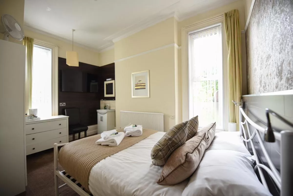 Bed in Victoria Park Hotel