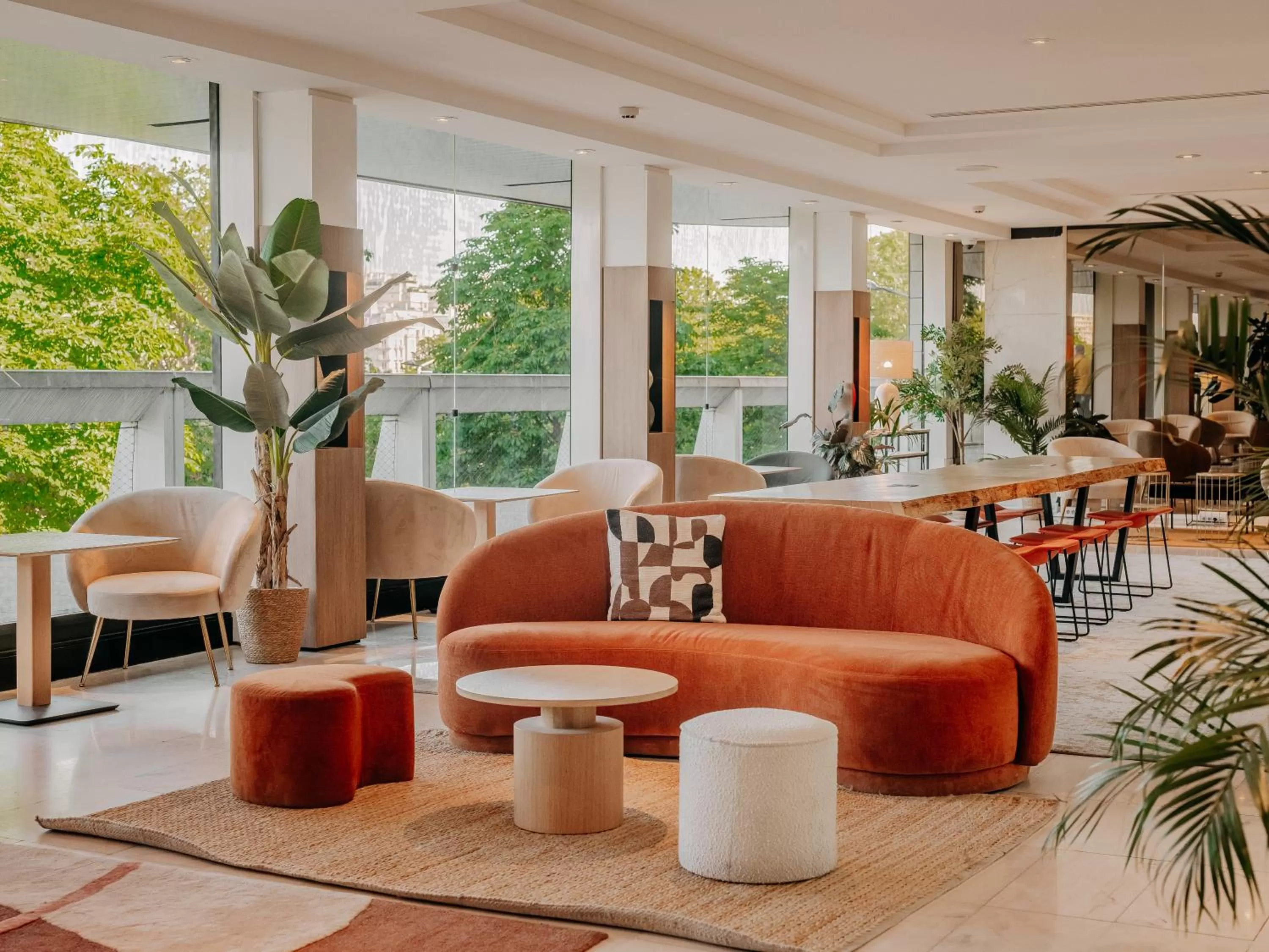 Restaurant/places to eat in Novotel Paris Centre Tour Eiffel