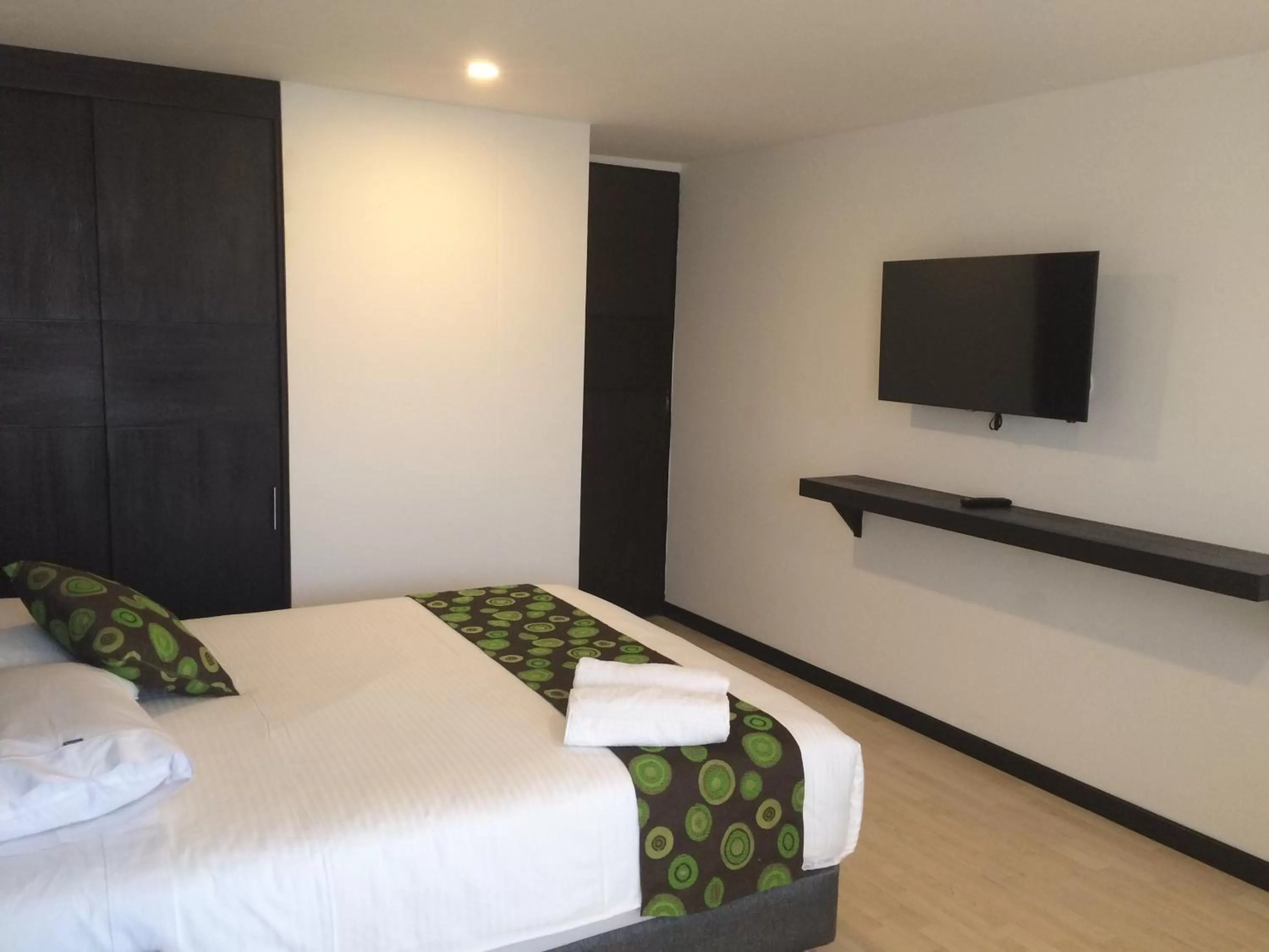 Bedroom, Bed in Hotel H53