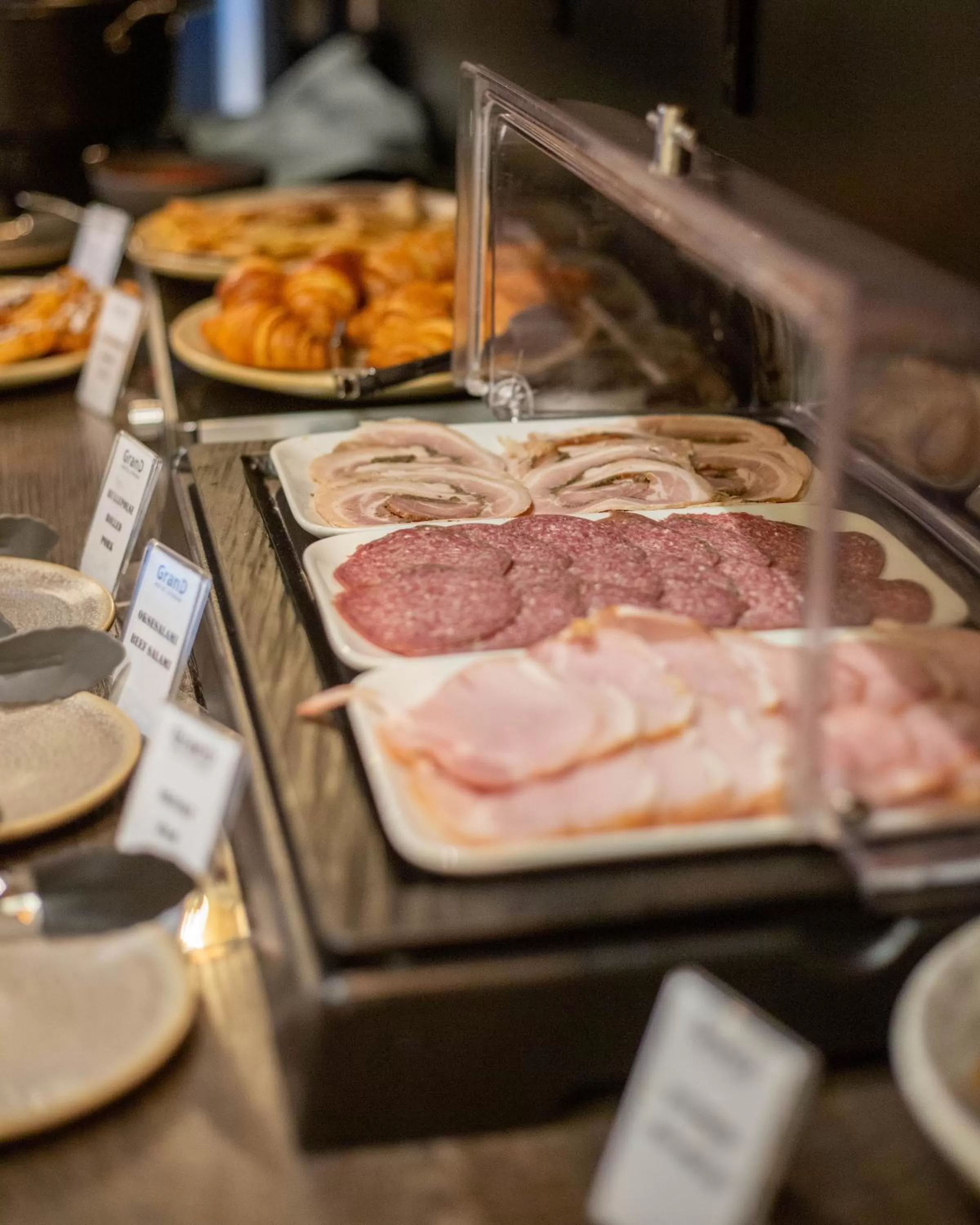 Breakfast in Struer Grand Hotel