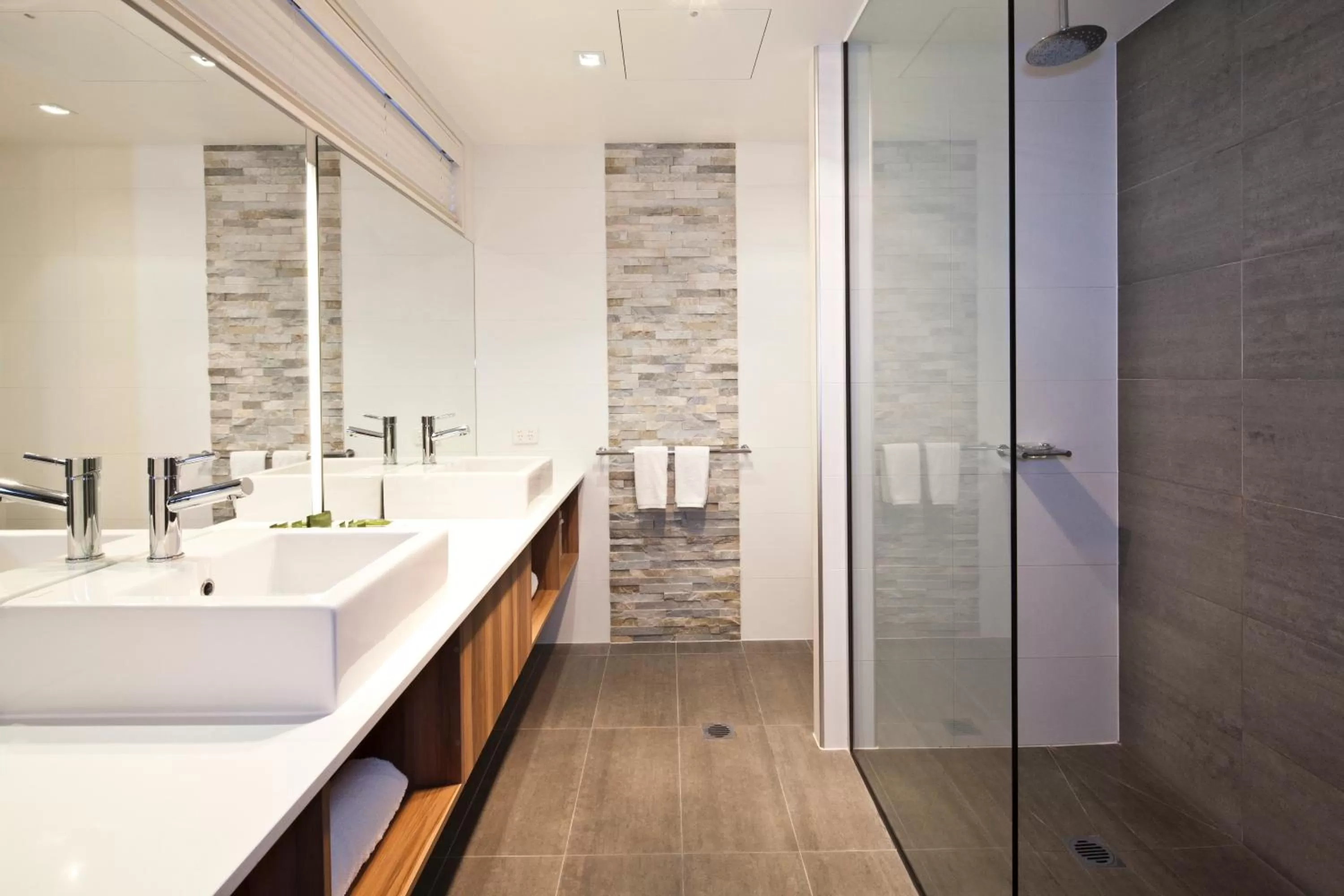 Bathroom in Ballarat Suites