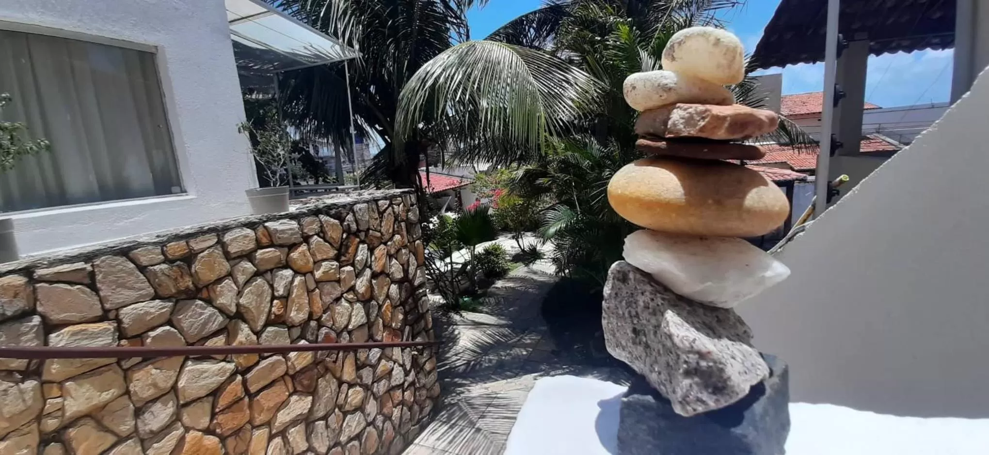 Garden view in Innsenso B&B