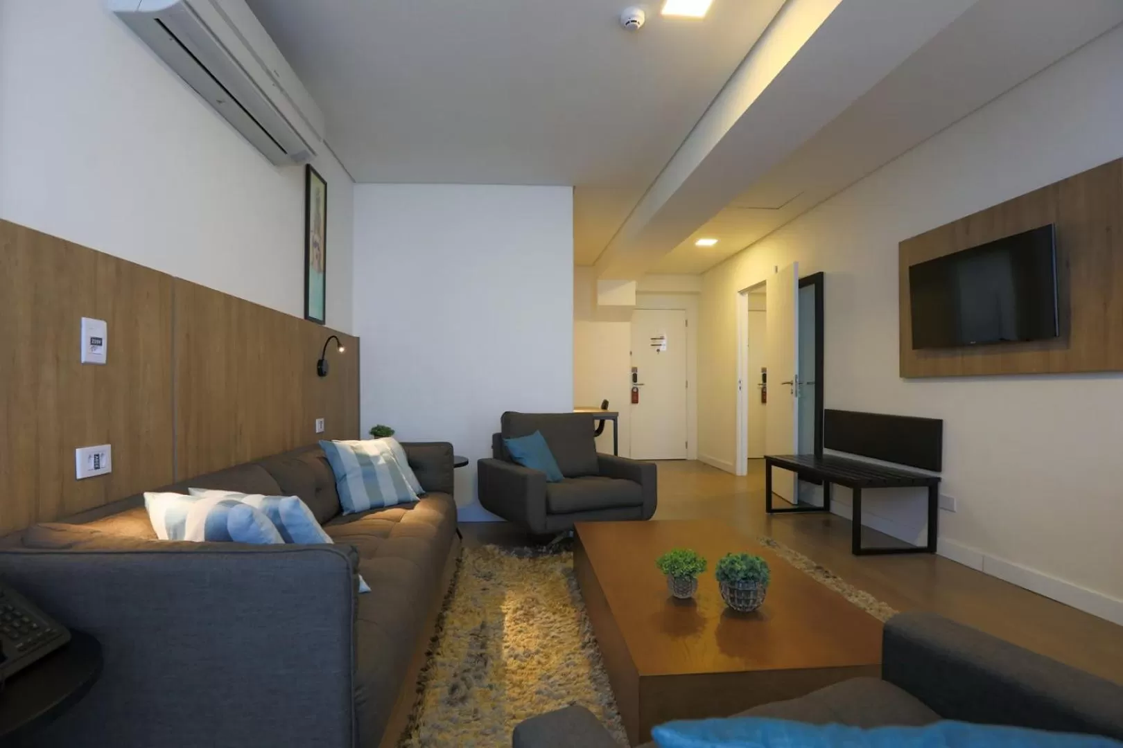 Living room in Transamerica Executive Maringá