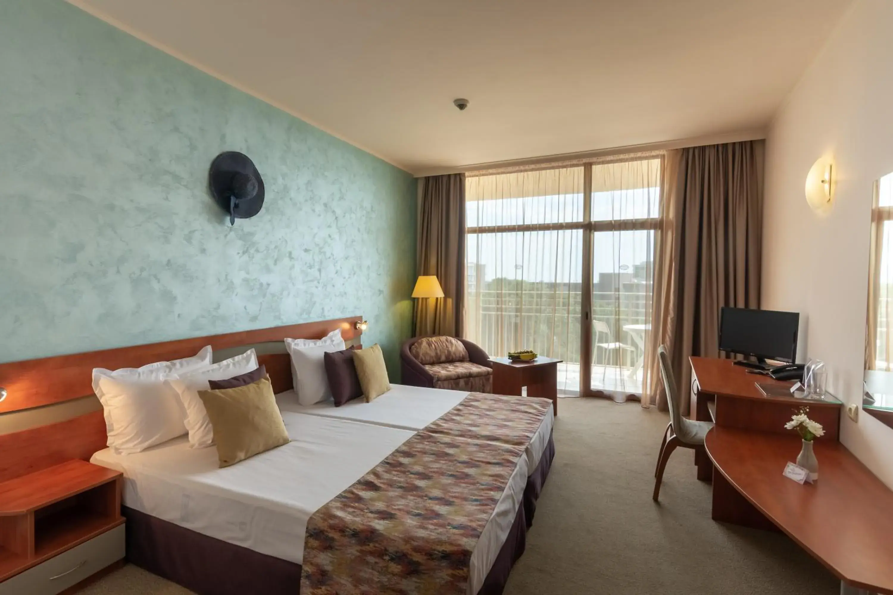 Twin Room with Balcony in Kristal Hotel - All inclusive - Fully renovated rooms 2025 Twin Room with Balcony in Kristal Hotel - All inclusive - Fully renovated rooms 2025
