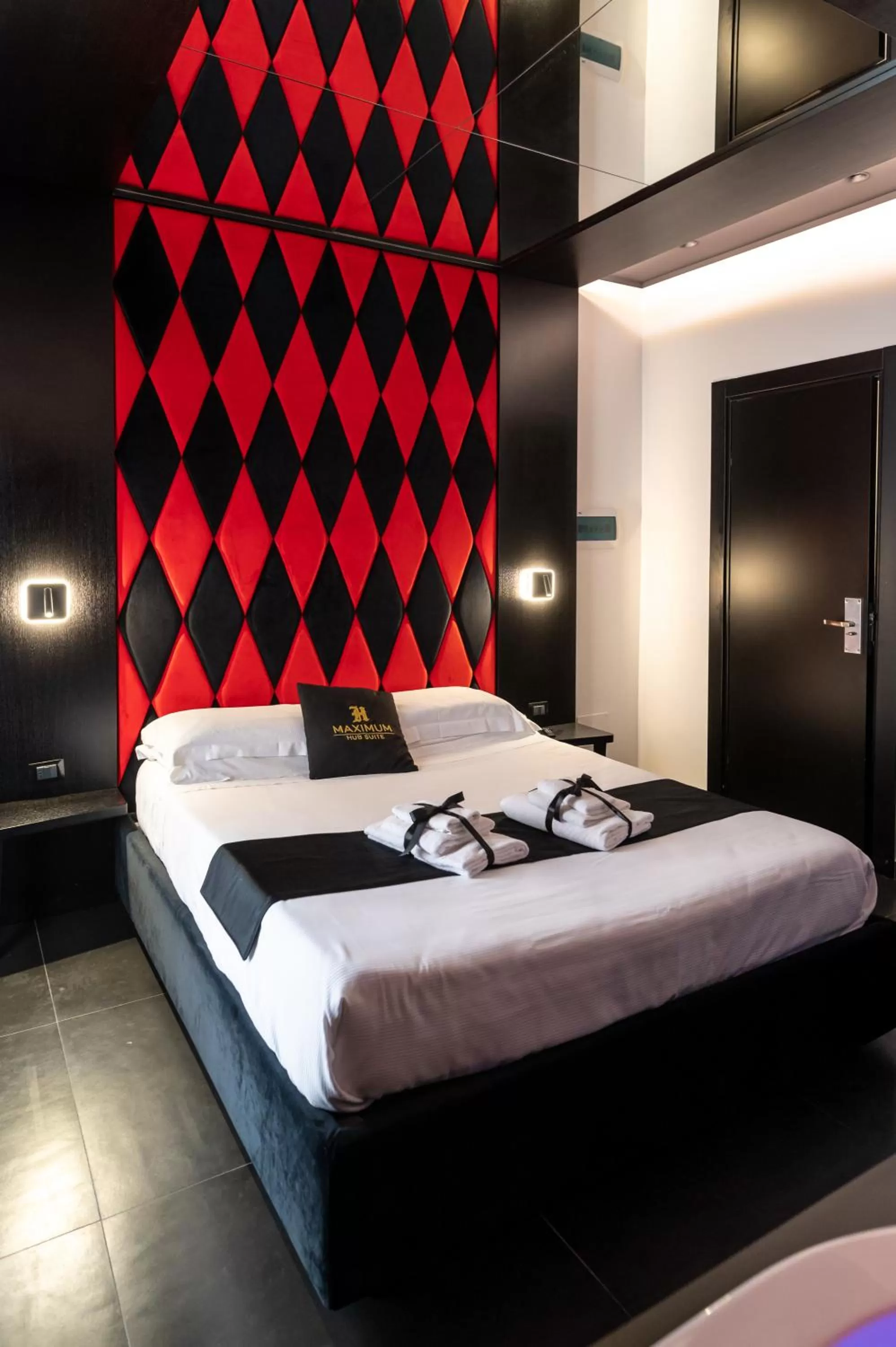 Bed in Maximum hub suite&spa