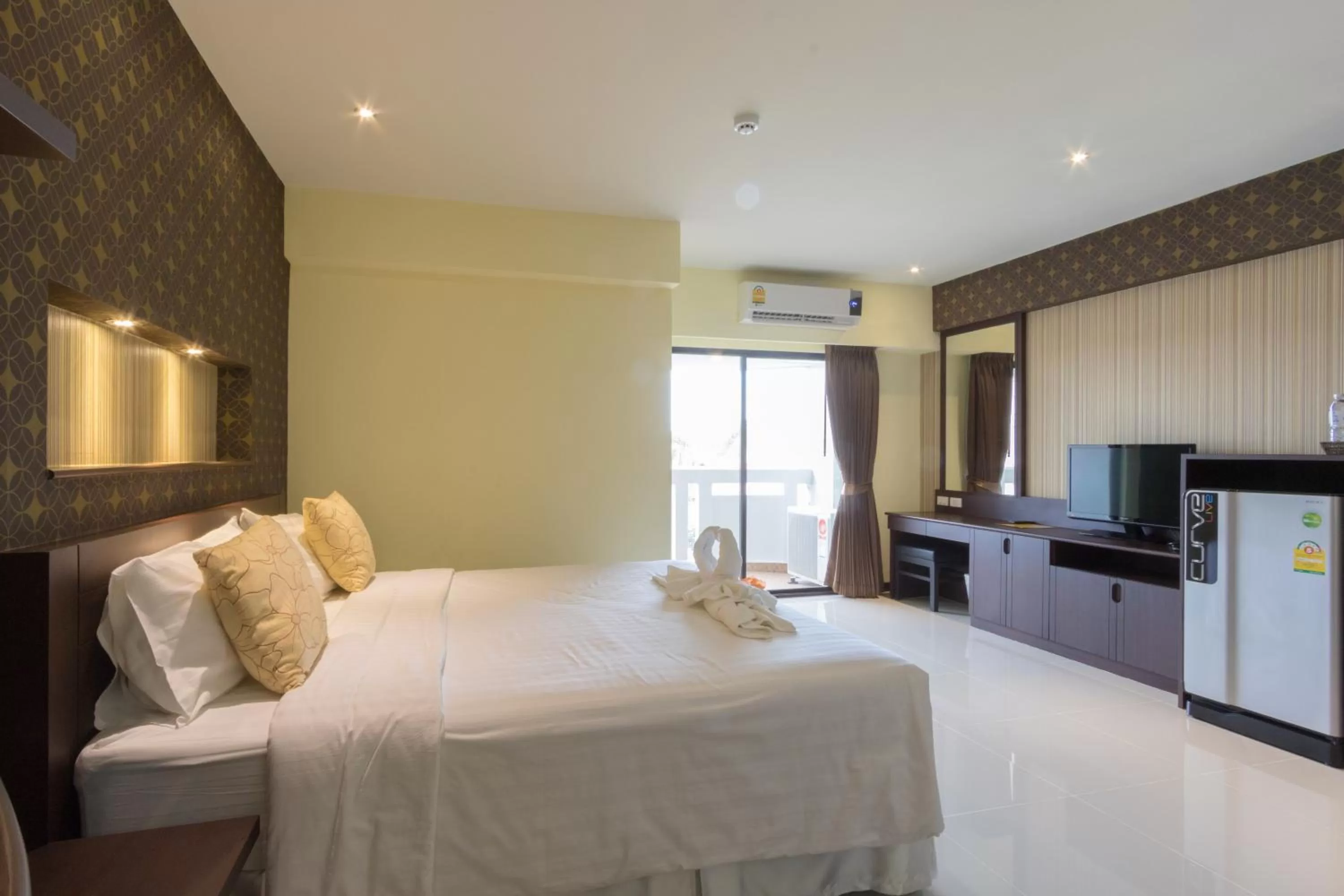 TV and multimedia, Bed in Chateau de Sukhumvit