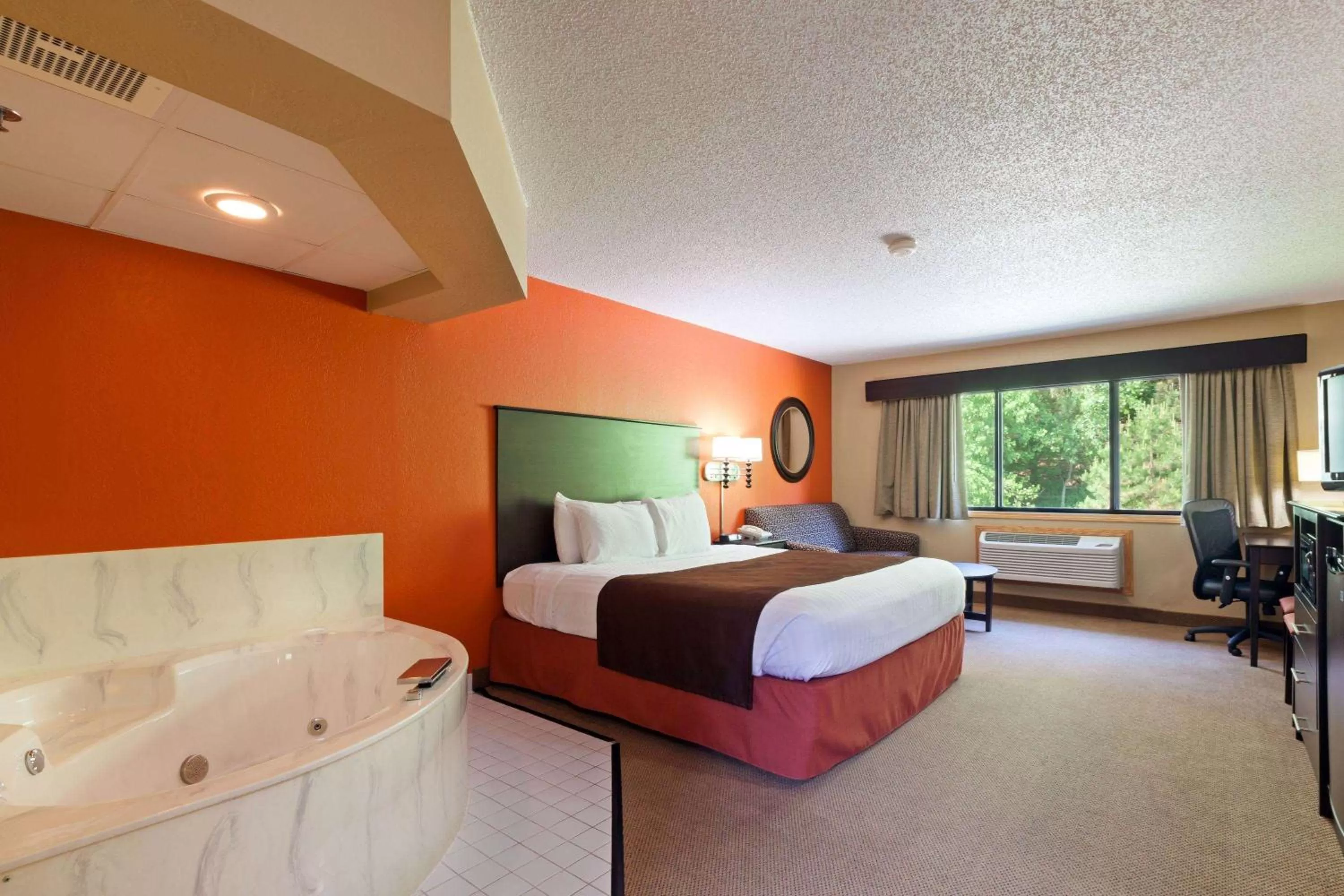 Photo of the whole room, Bed in AmericInn by Wyndham Algona