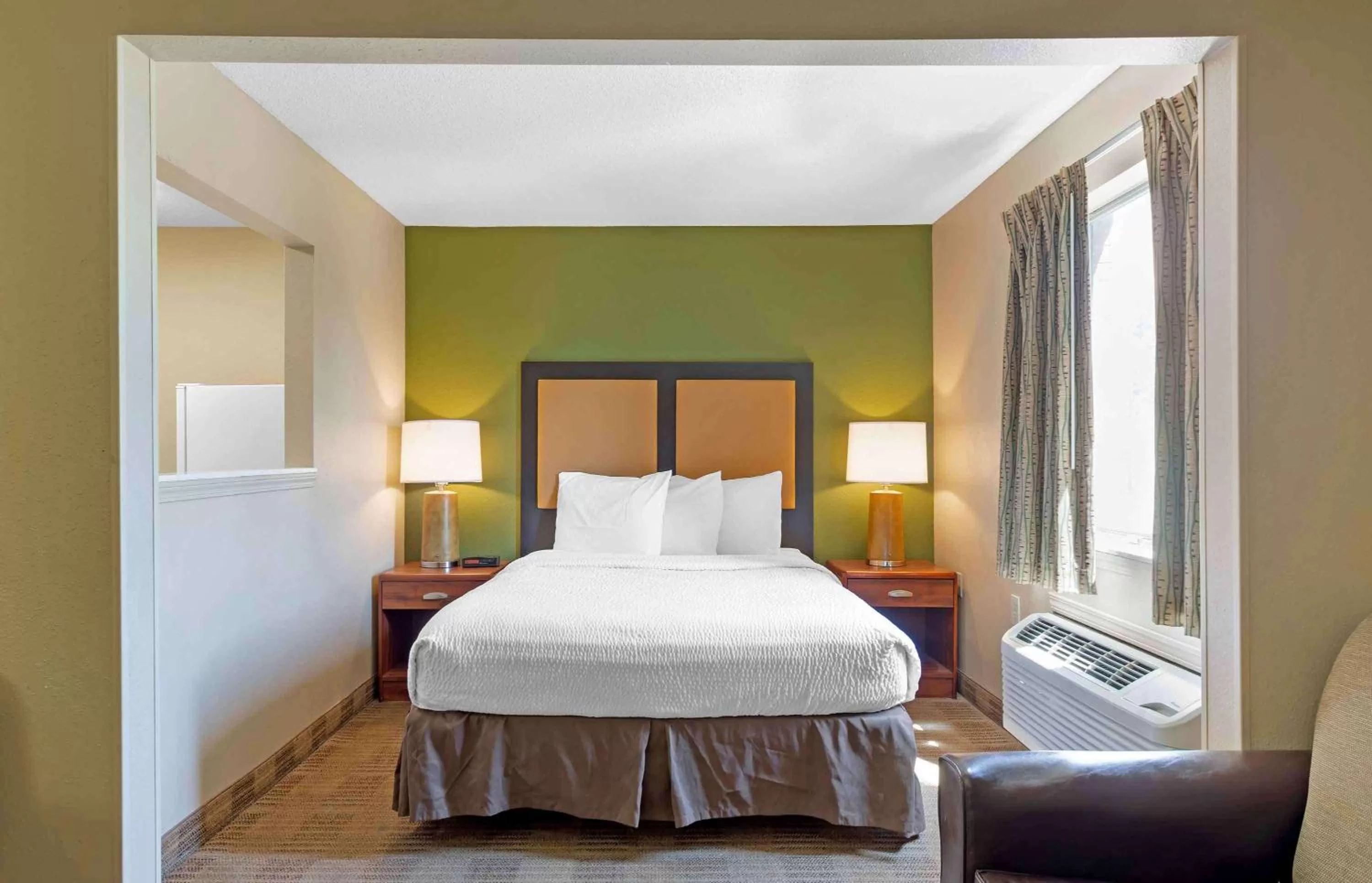 Bedroom, Bed in Extended Stay America Select Suites - Memphis - Cordova