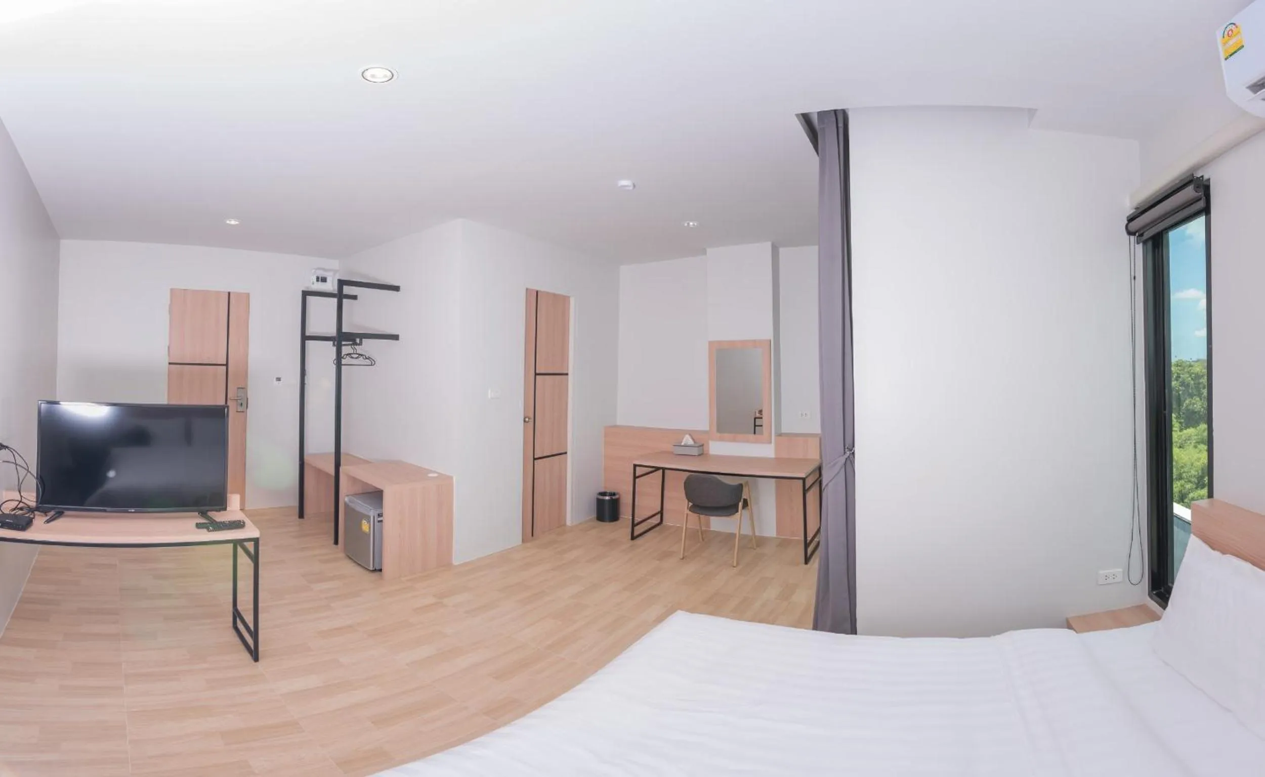 Communal lounge/ TV room, Bed in Am2tree