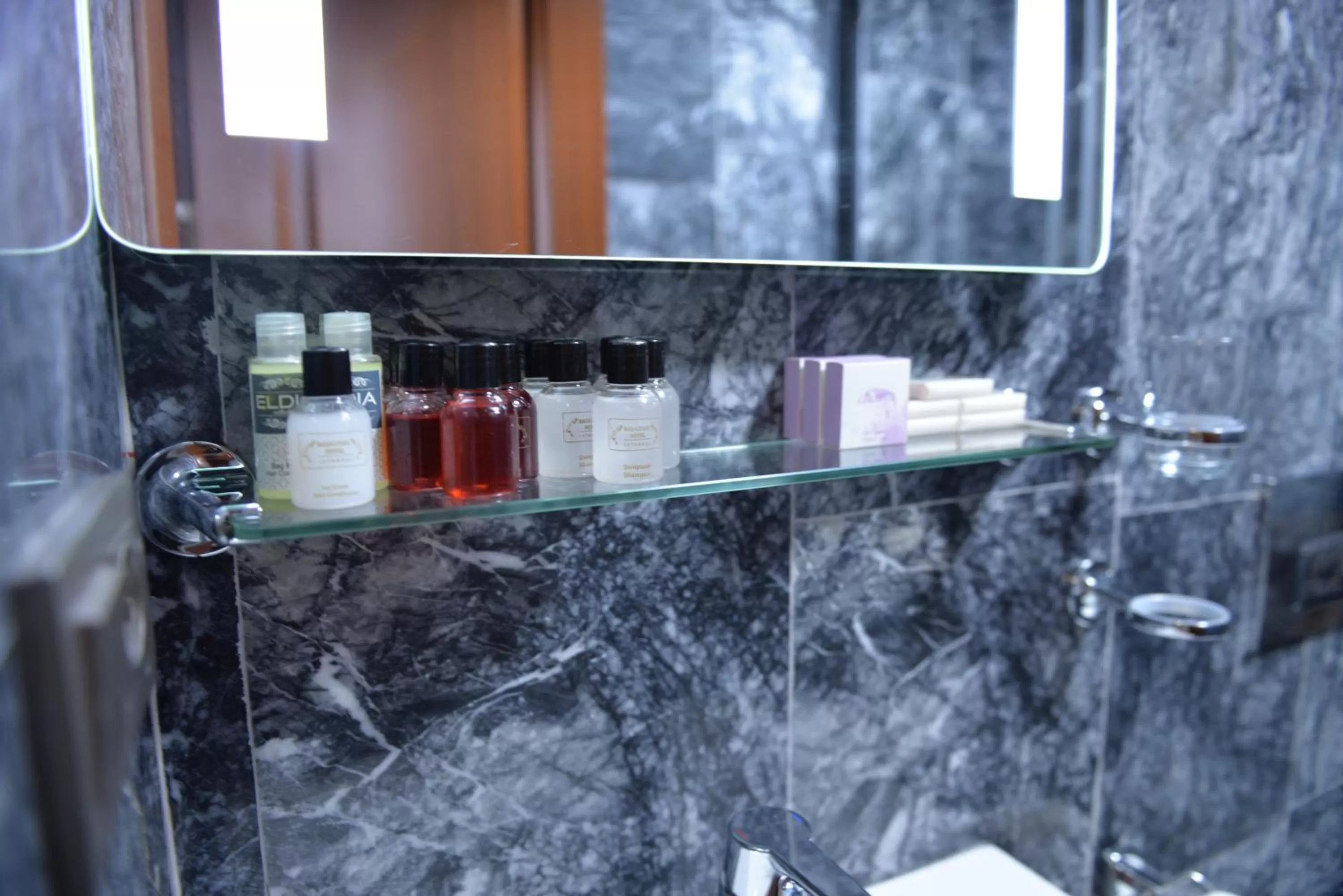 Bathroom in Basilissis Hotel