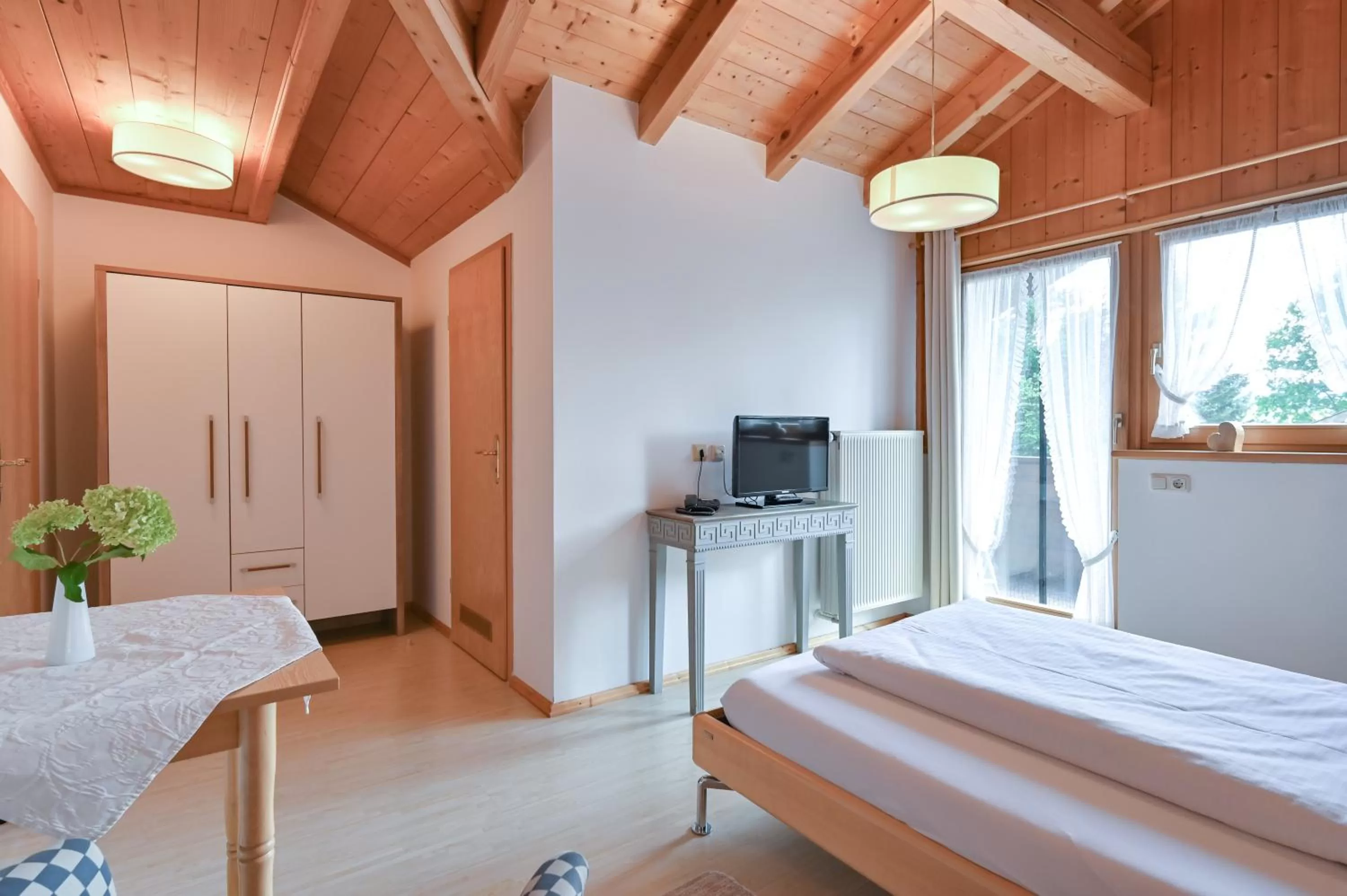 Photo of the whole room, Bed in Landhaus Grobert