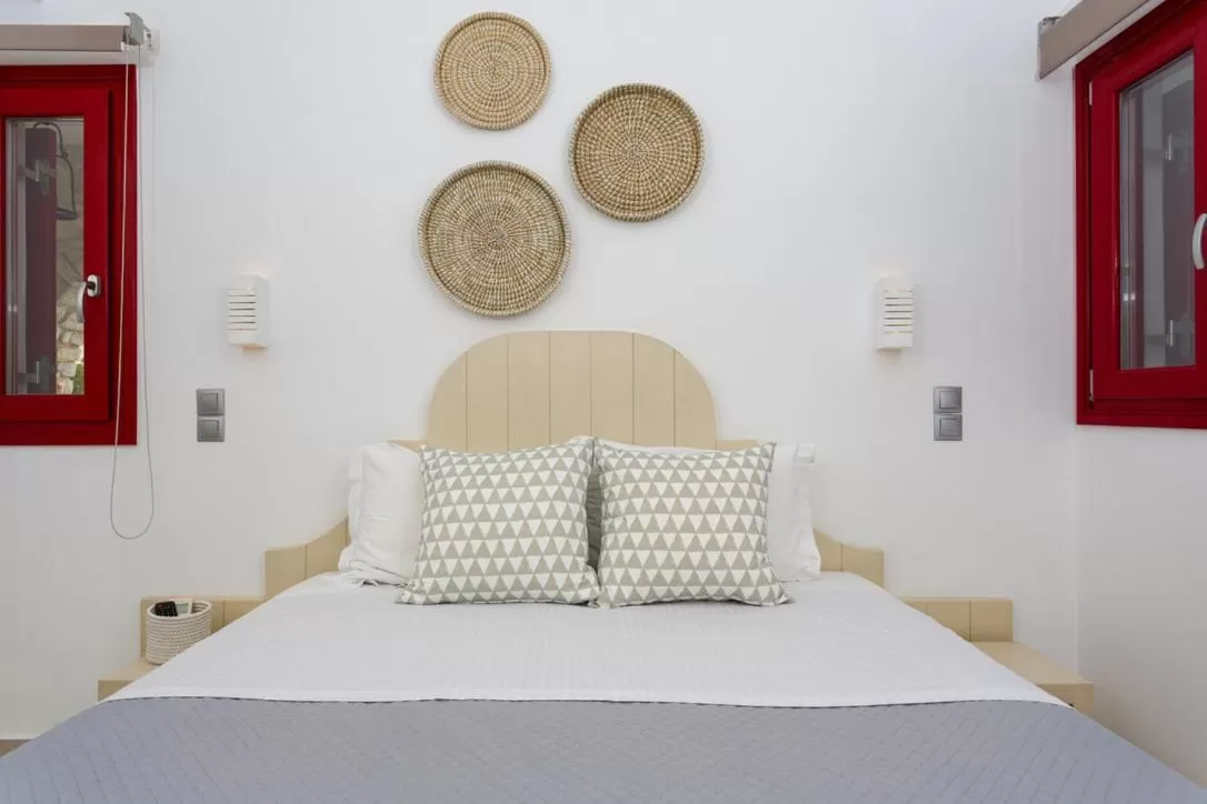 Bed in Katerina mare