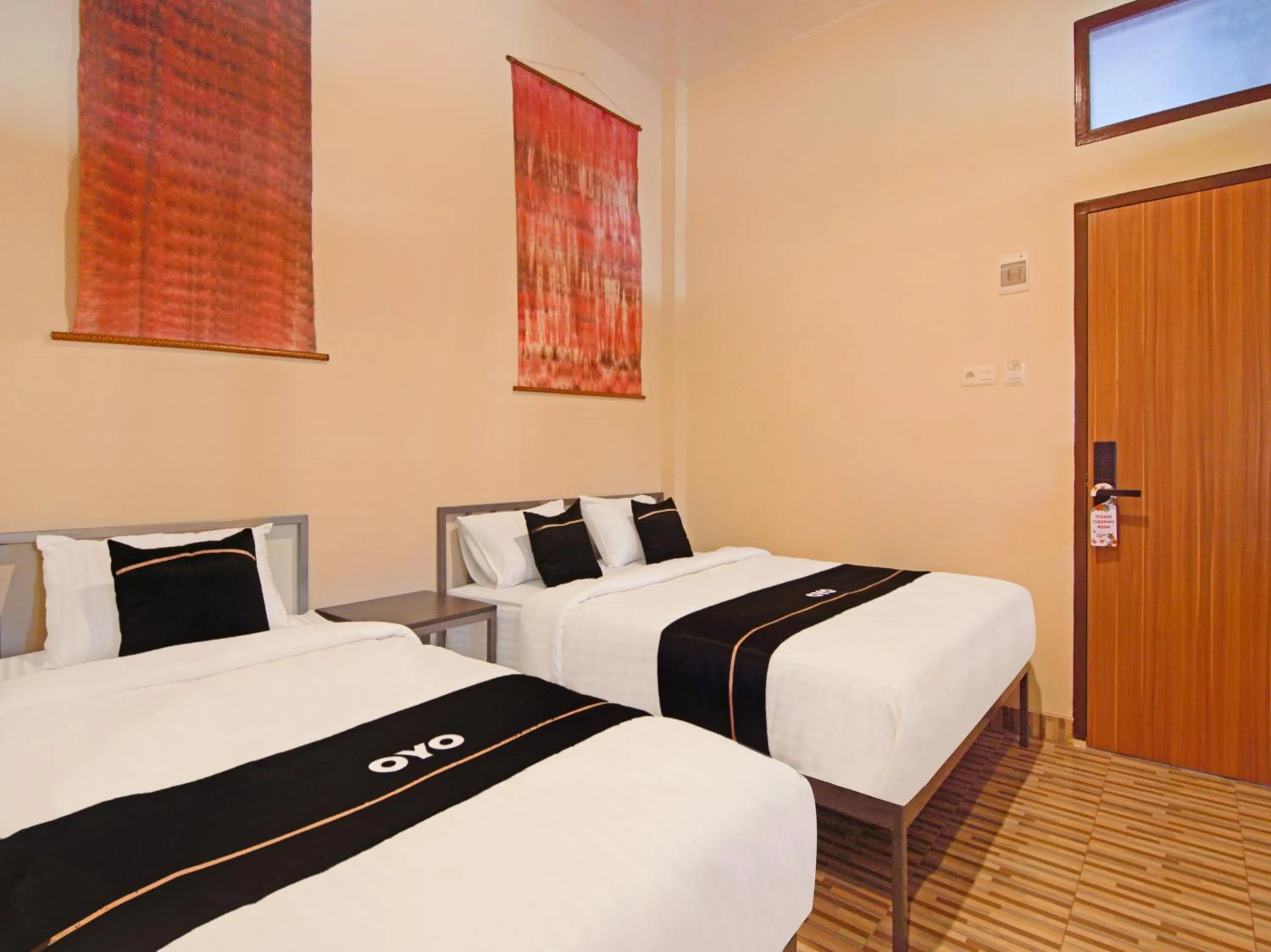 Bedroom, Bed in OYO 3606 Cendrawasih Resident