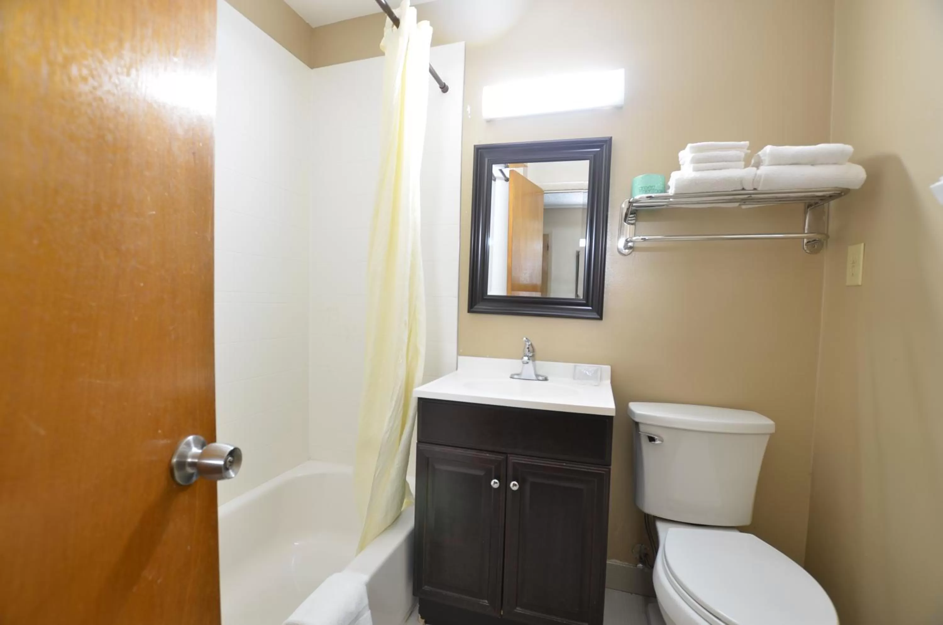 Toilet in Travelowes Motel - Maggie Valley