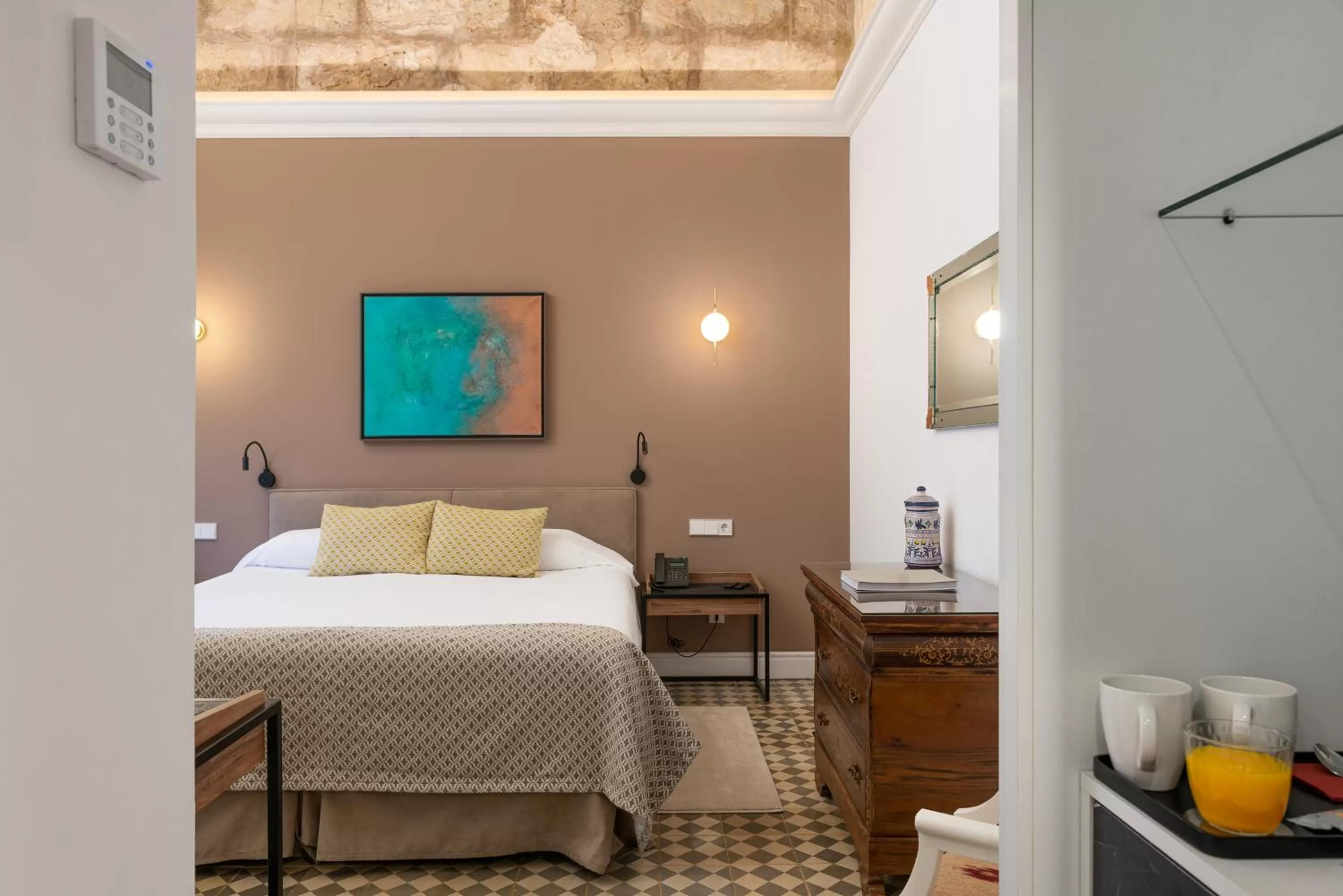 Photo of the whole room, Bed in Hotel Can Quetglas