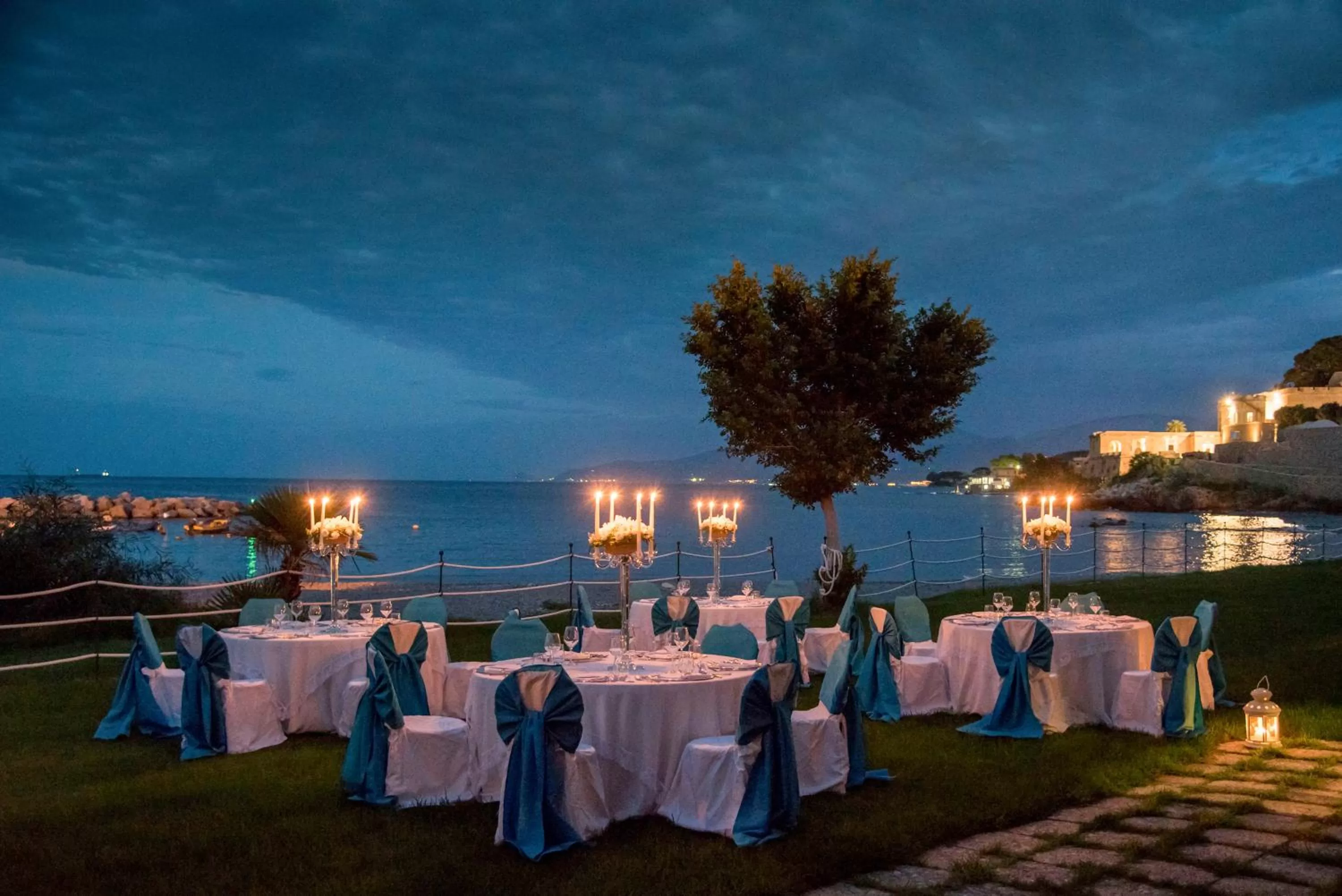 Restaurant/places to eat in Hotel Tonnara Trabia