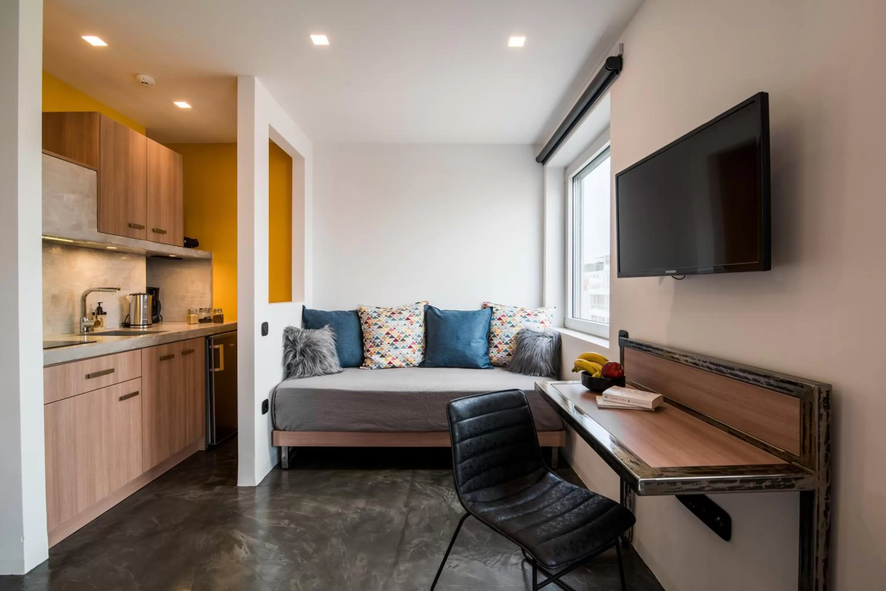 Bed in AthinA STREETAPARTMENTS