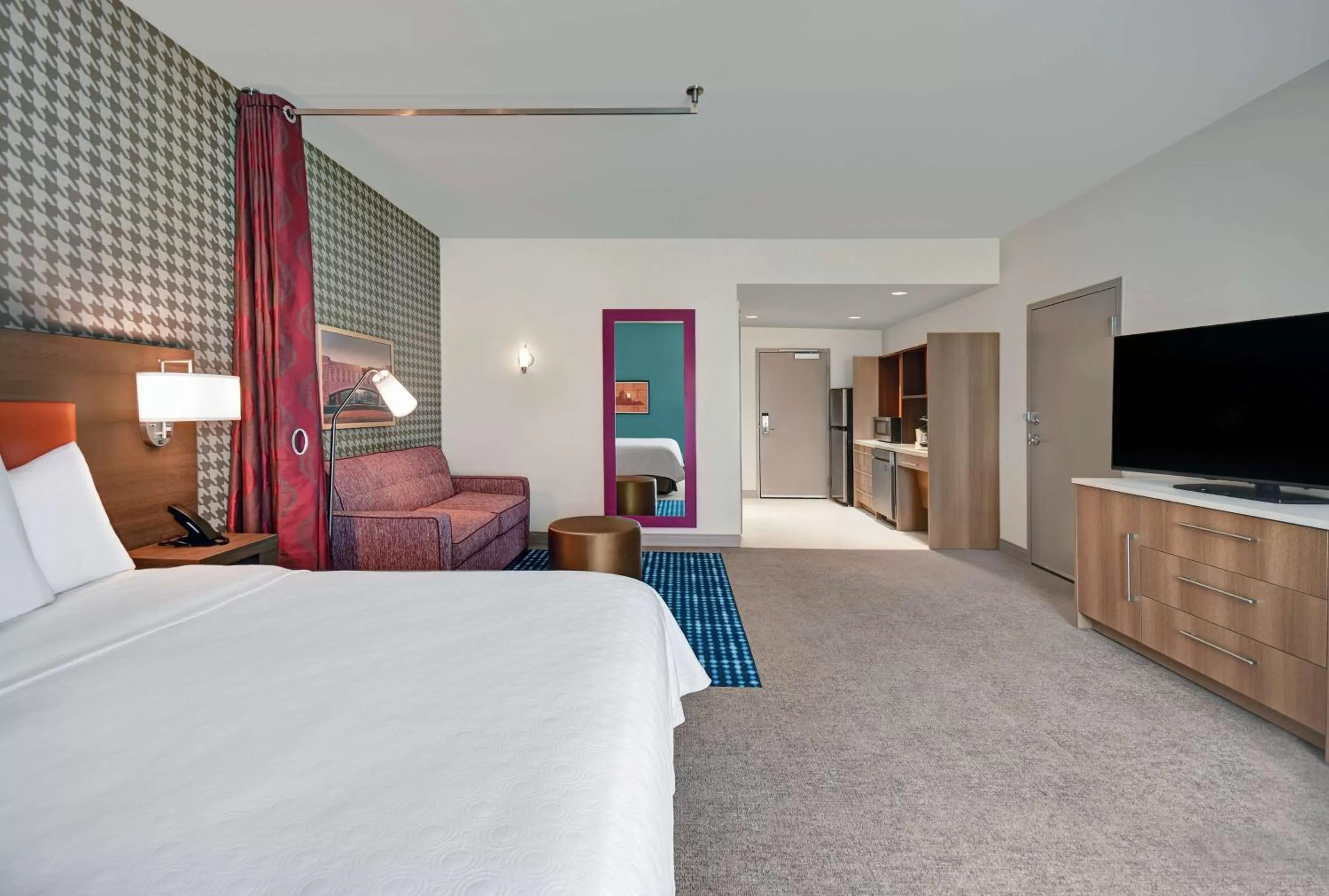 Bed in Home2 Suites by Hilton Blacksburg University