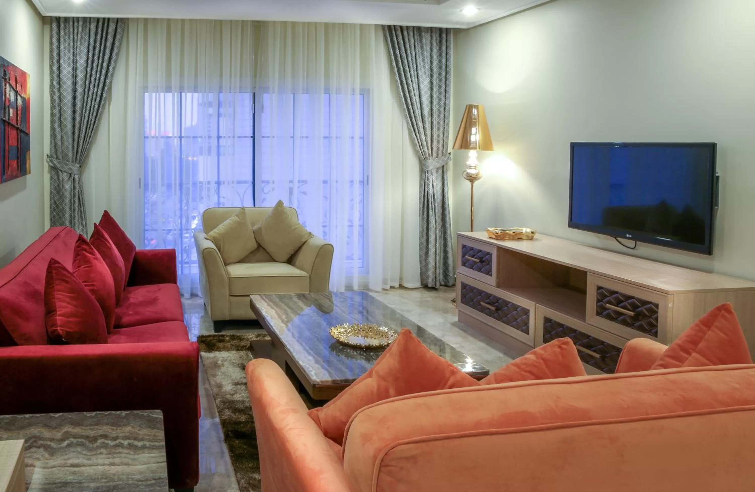 Living room in Adams Hotel