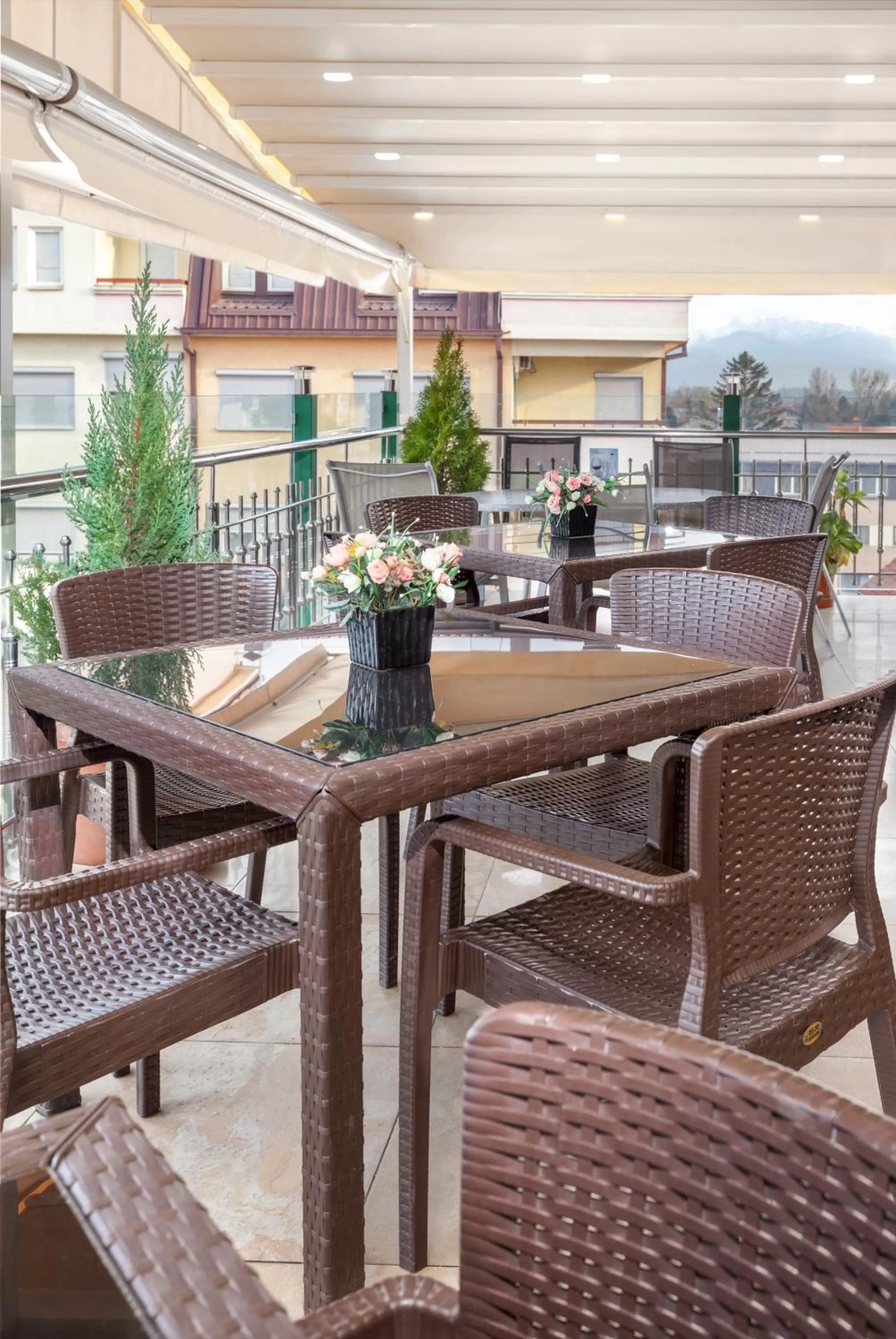 Spring in Hotel Green Center Gili