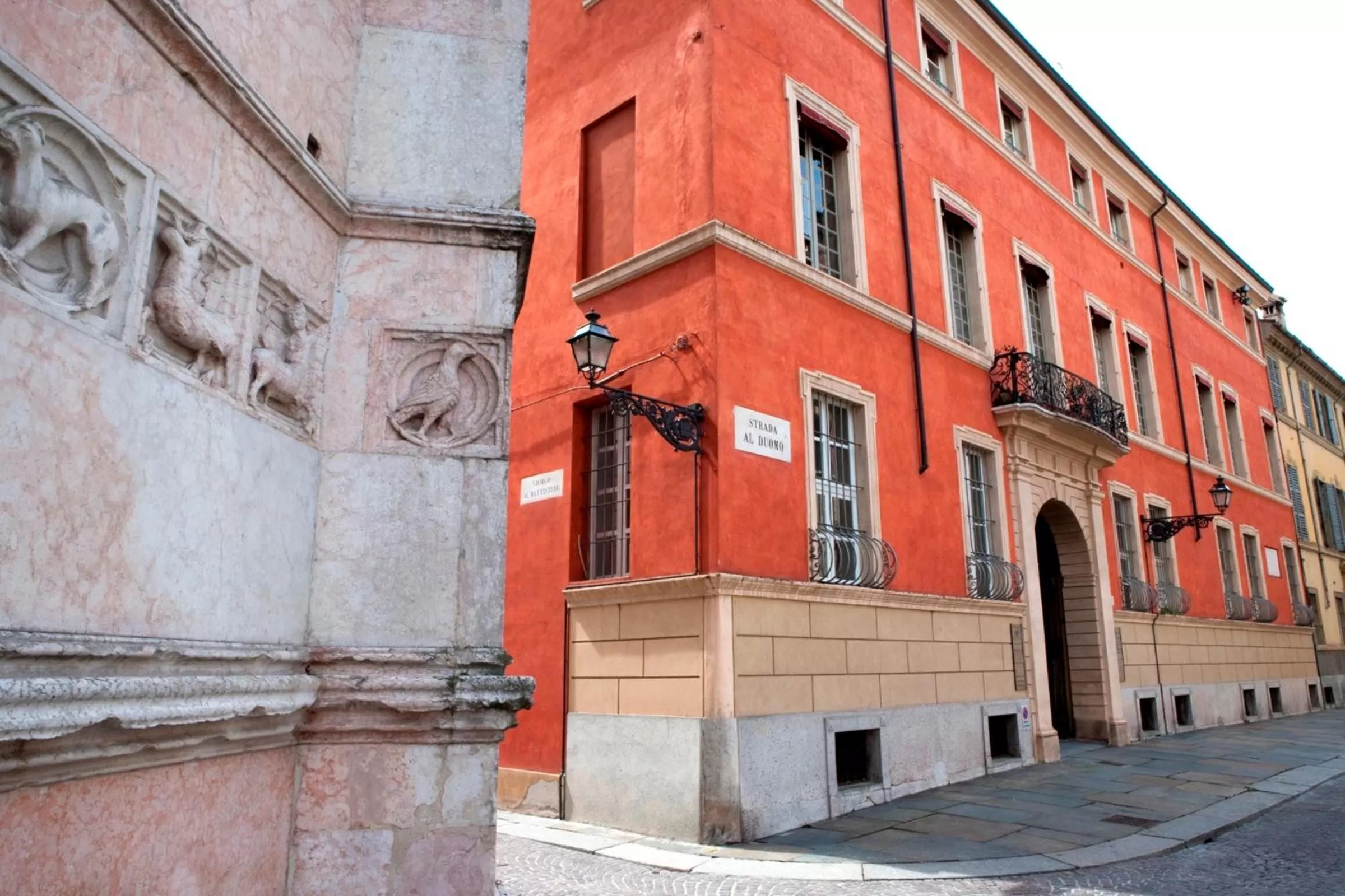 Facade/entrance in Palazzo Dalla Rosa Prati