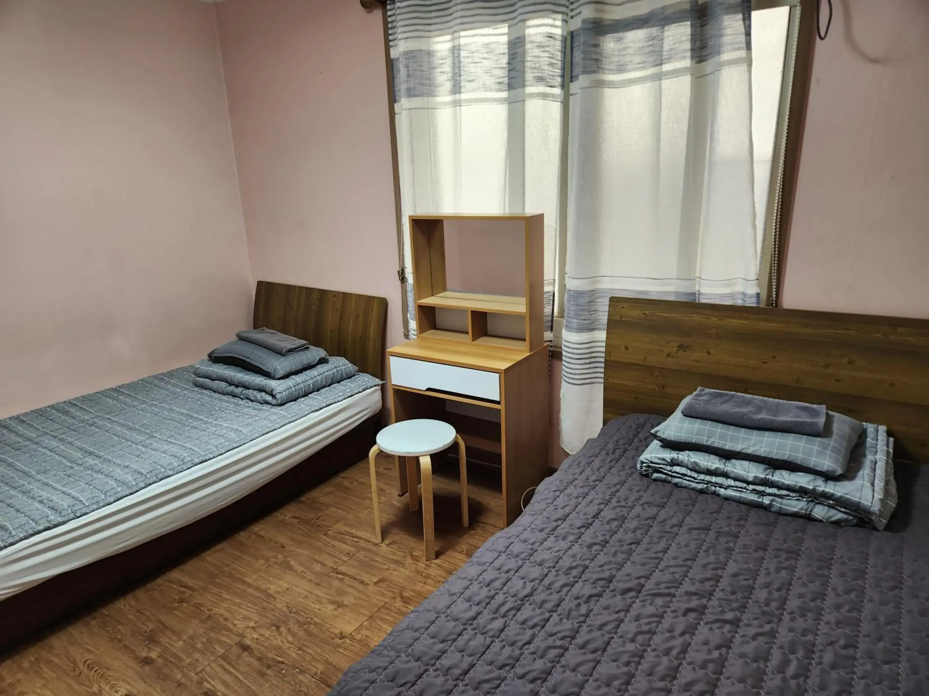 Triple Room with Shared Bathroom in Birdsnest Hostel Hongdae Foreigner only Triple Room with Shared Bathroom in Birdsnest Hostel Hongdae Foreigner only