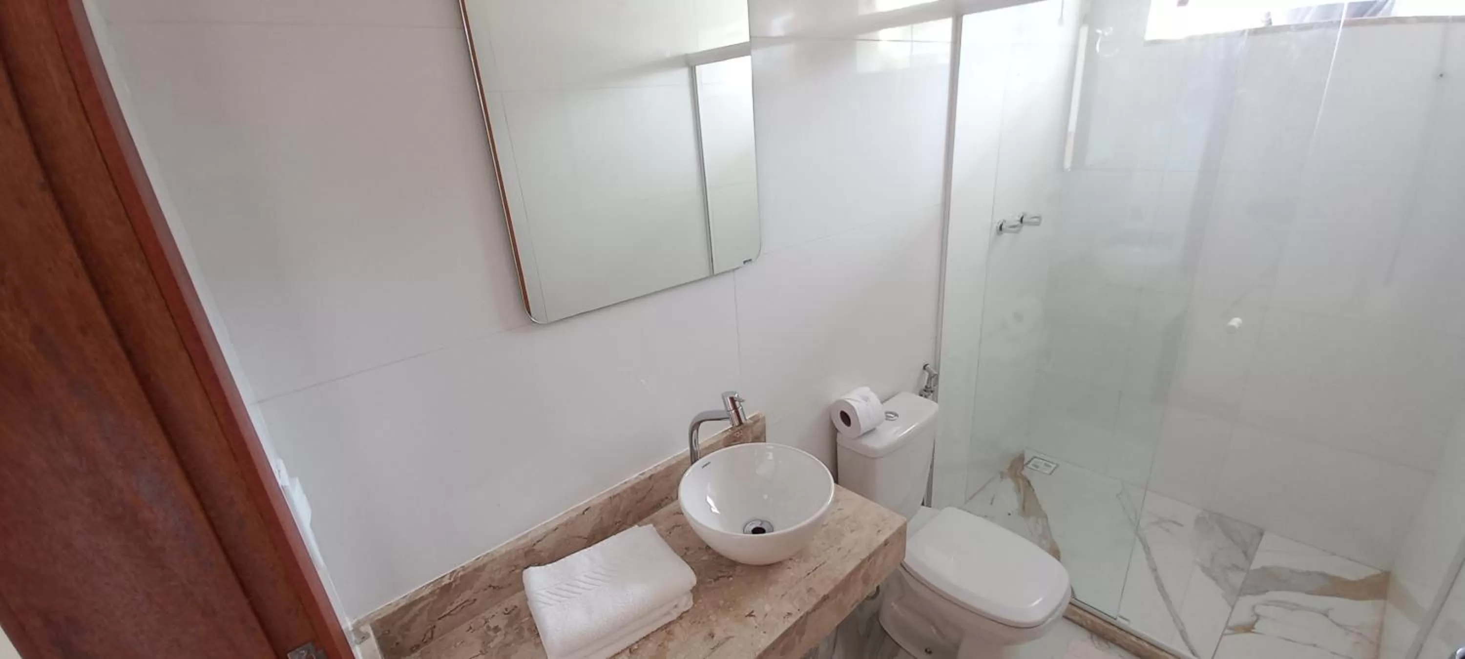 Bath in Pousada e Chale Porto Paraiso