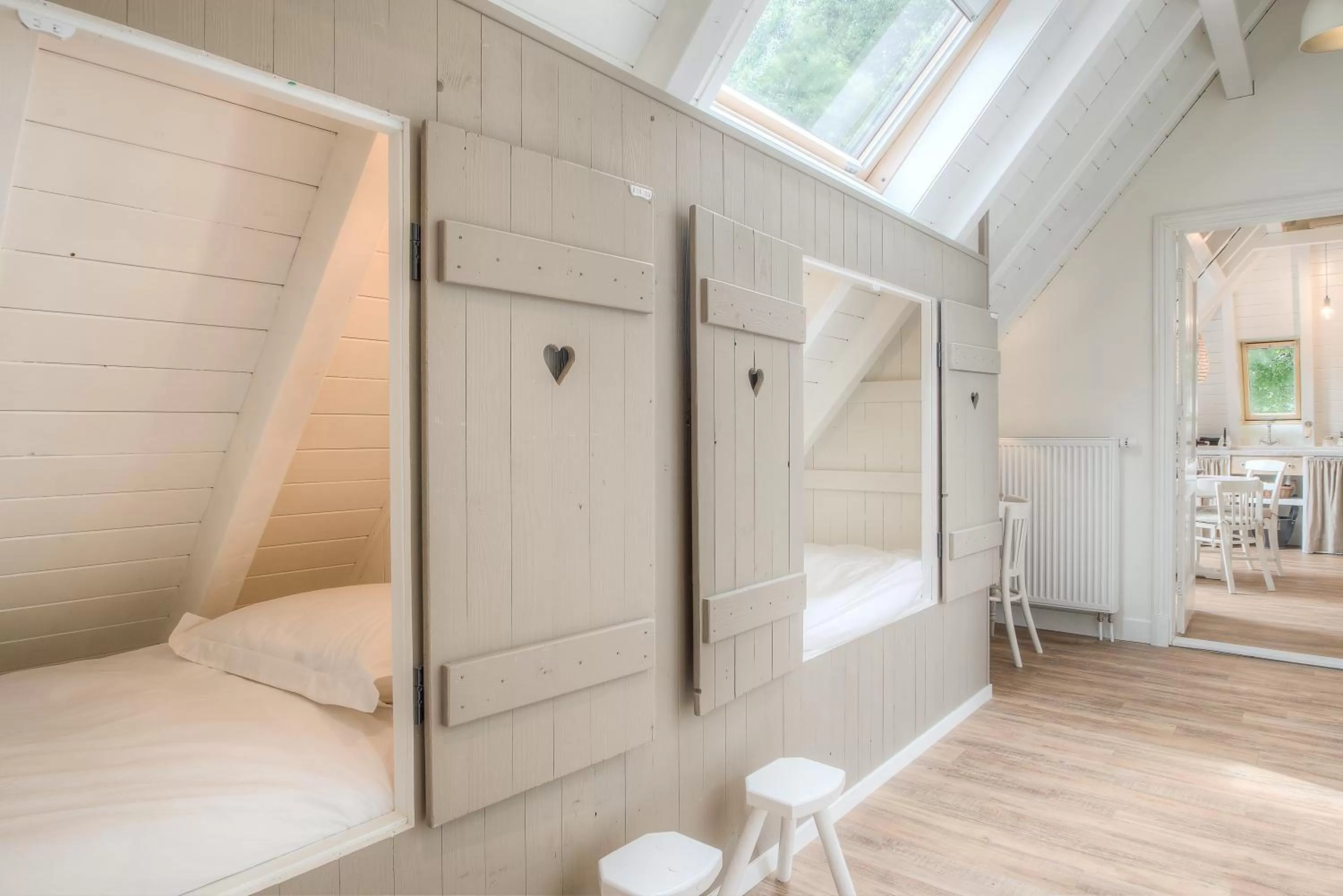 Property building, Bed in Appartement De Koesfabriek centrum Dokkum