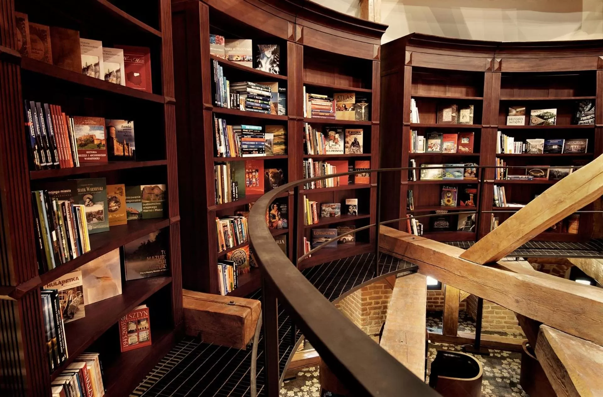 Library in Hotel Krasicki