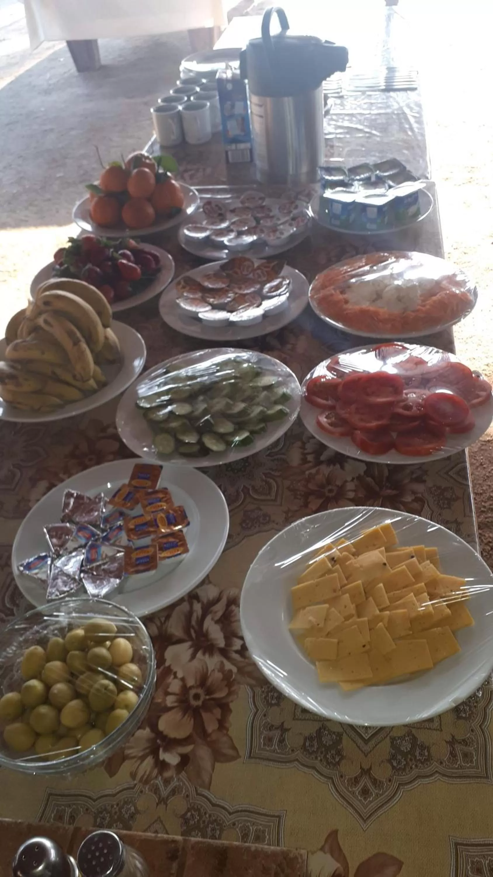 Food and drinks in Al Baeirat Hotel