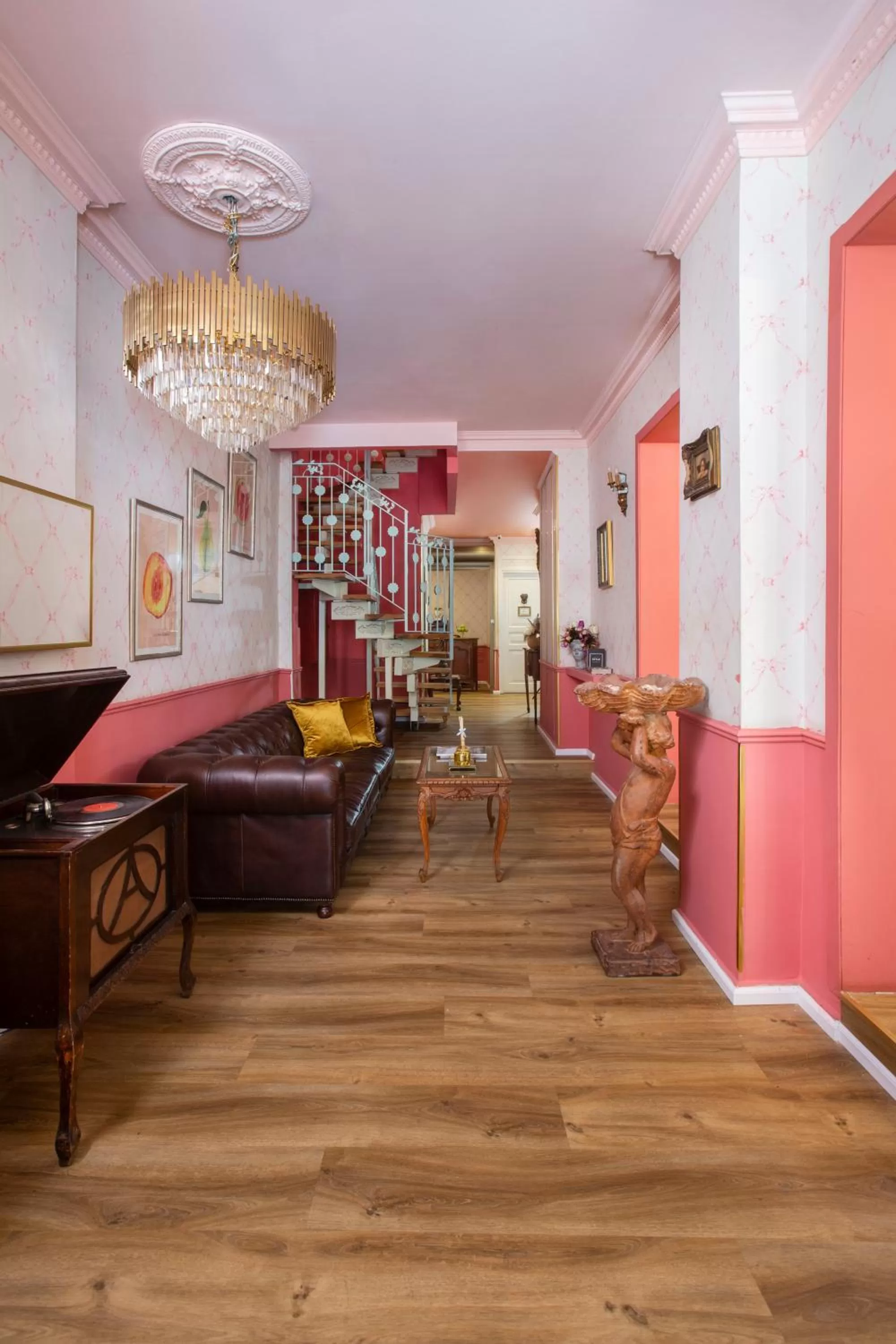 Lobby or reception in The Elliot - Adults only