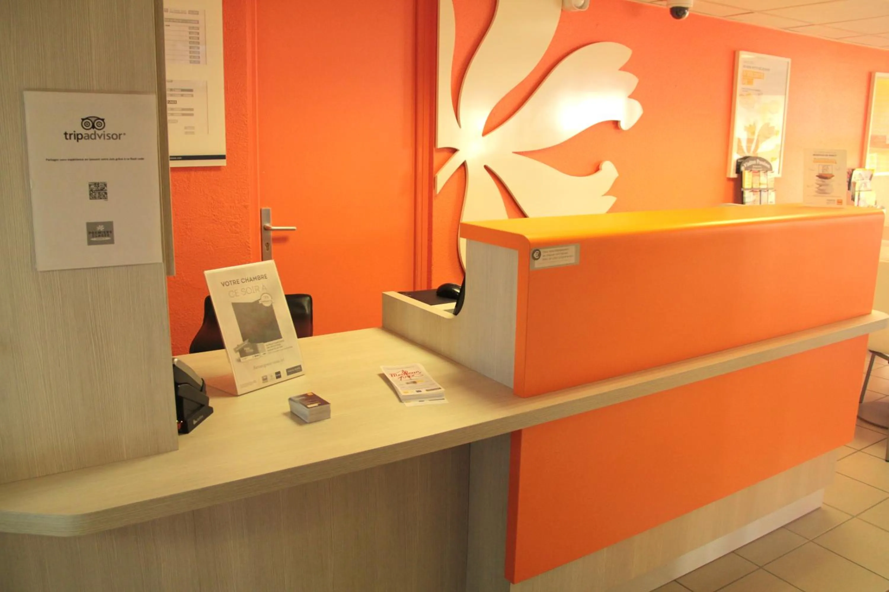 Lobby or reception in Premiere Classe Soissons