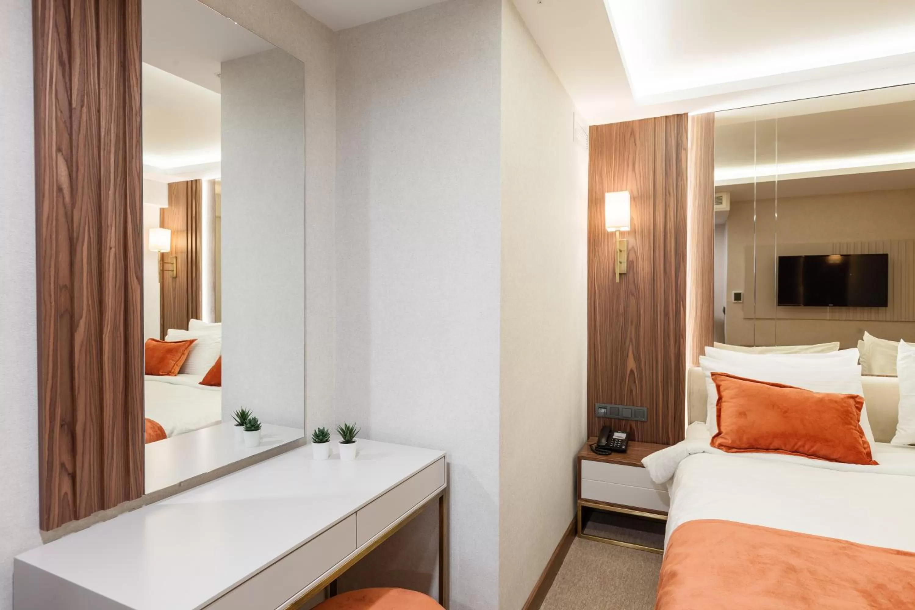 Bedroom, Bed in Sherry Suites Karaköy