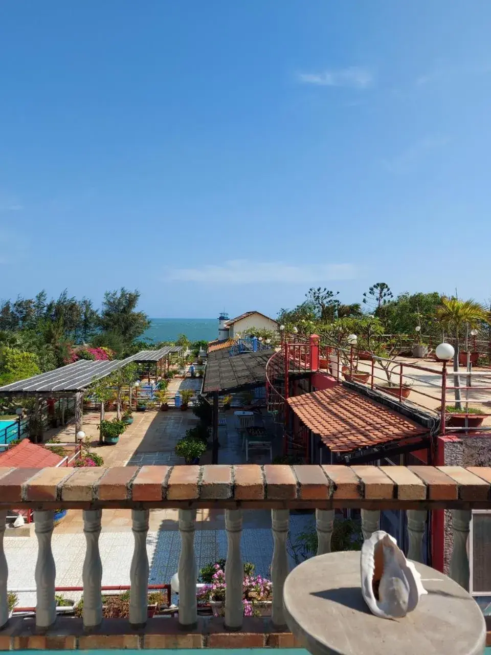 Deluxe Double or Twin Room with Balcony in An Hoa Residence Deluxe Double or Twin Room with Balcony in An Hoa Residence