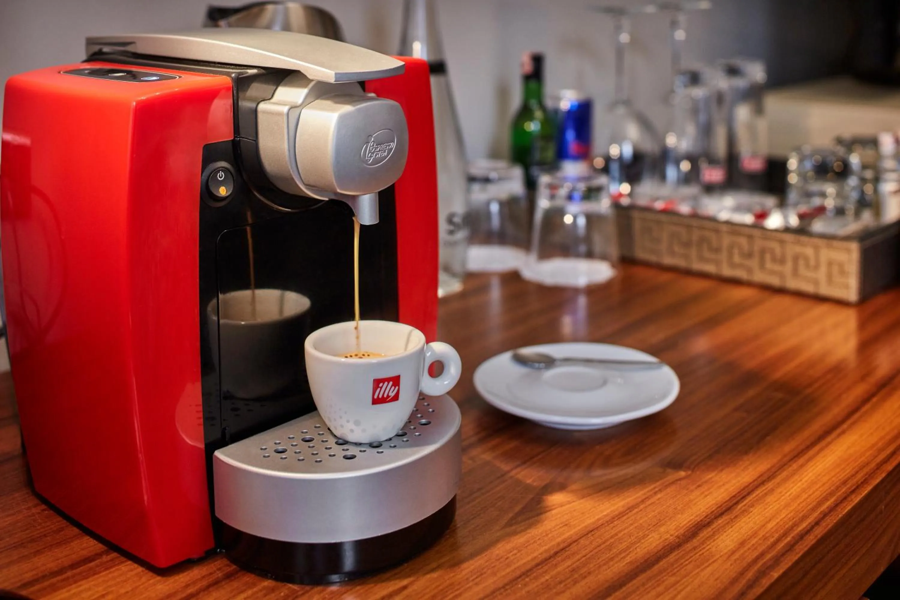 Coffee/tea facilities in Taksim Prelude Hotel