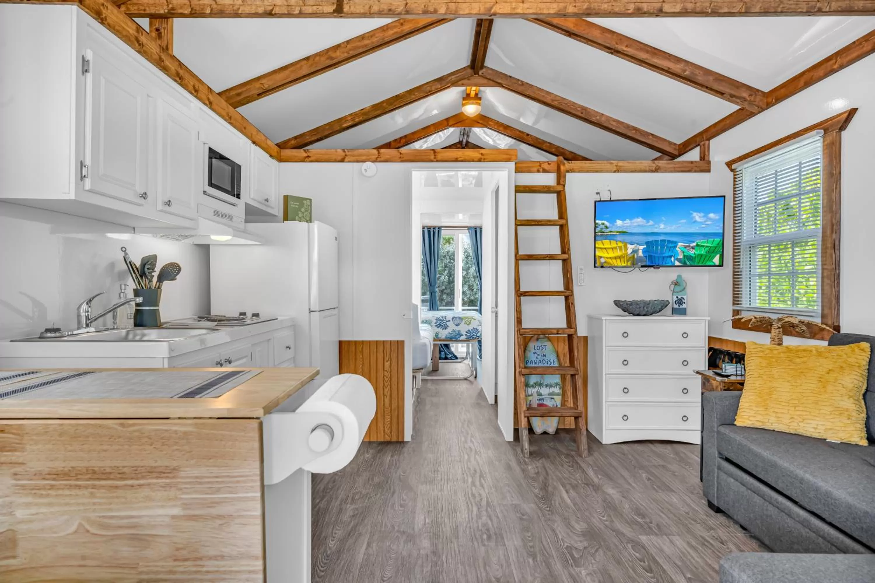 Kitchen or kitchenette in Coconut Cay Marina & RV Park