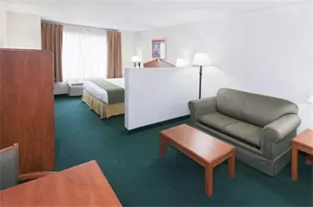 Holiday Inn Express Hotel & Suites Vinita by IHG Holiday Inn Express Hotel & Suites Vinita by IHG