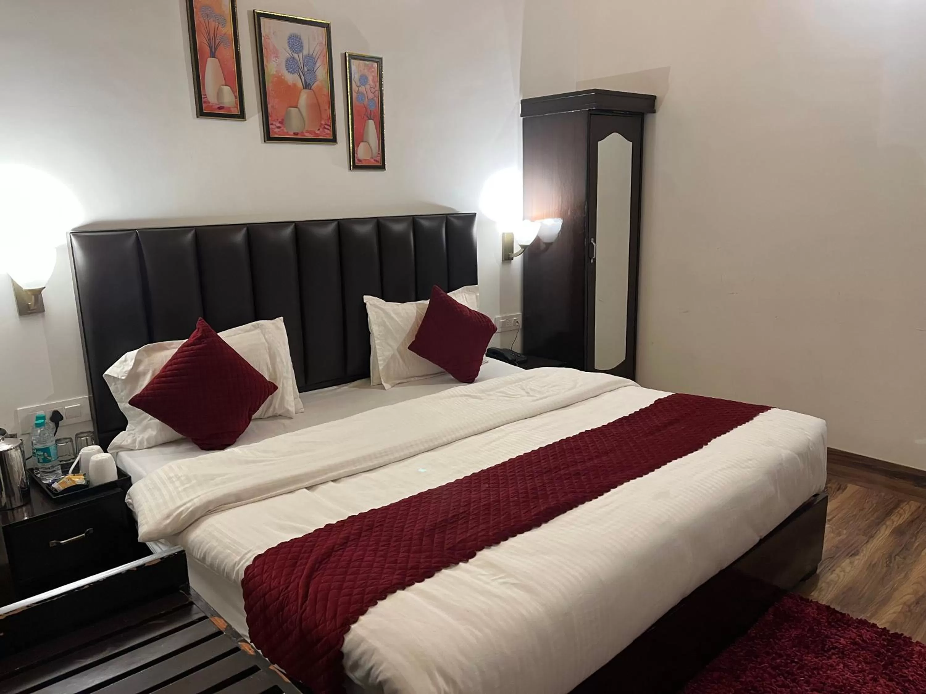 Bed in Cedar Woods Resort