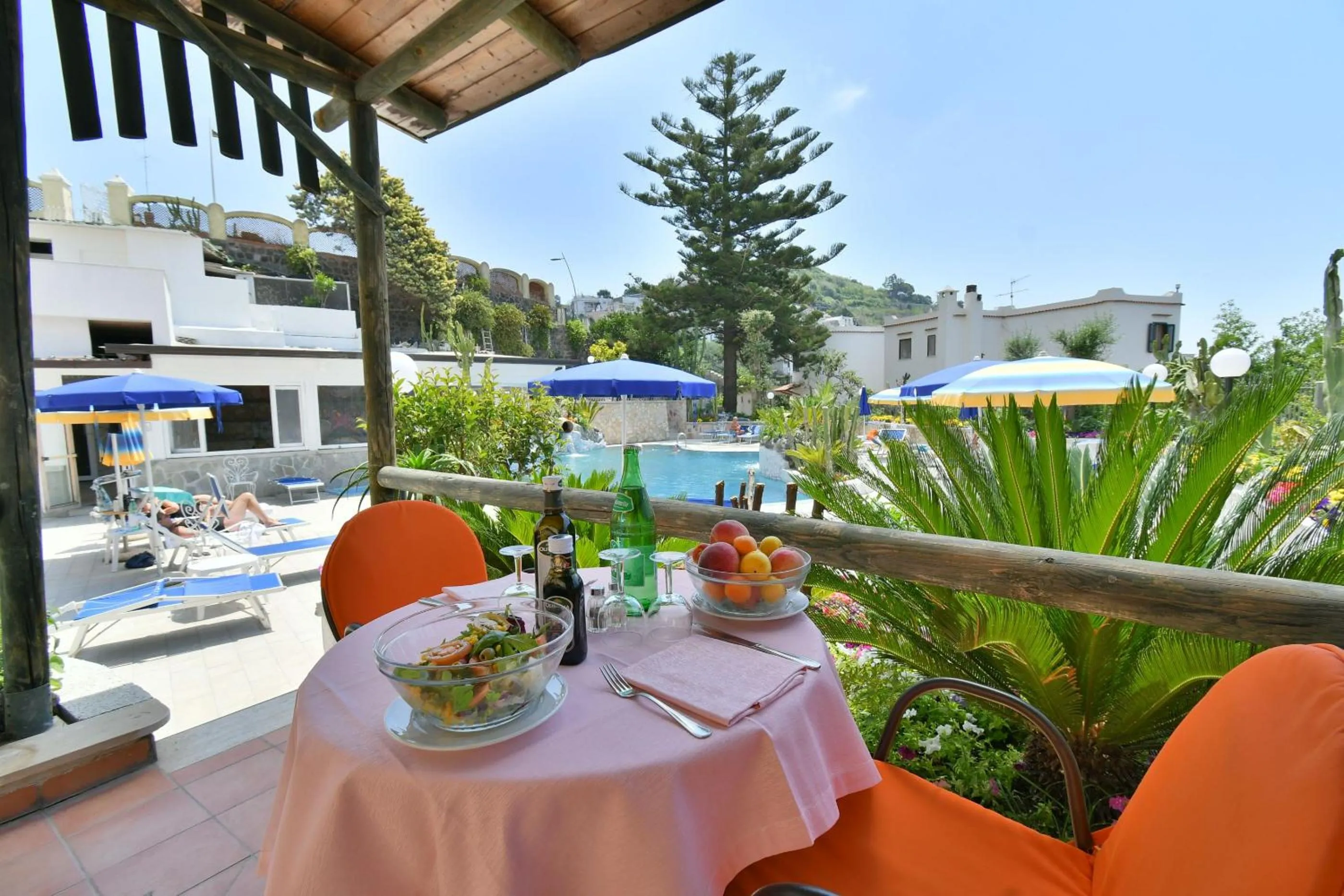 Food and drinks in Hotel Terme Saint Raphael