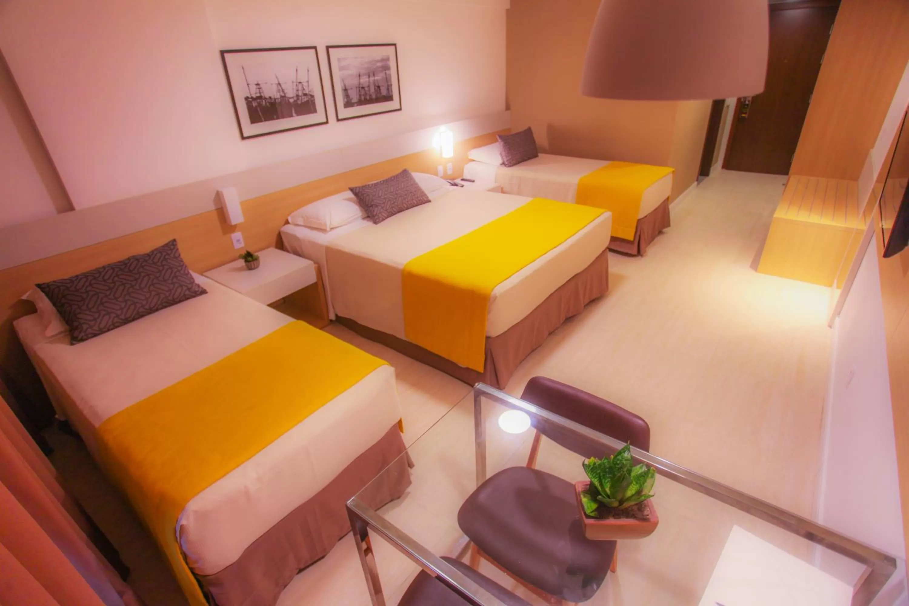 Standard Quadruple Room in Gran Mareiro Hotel