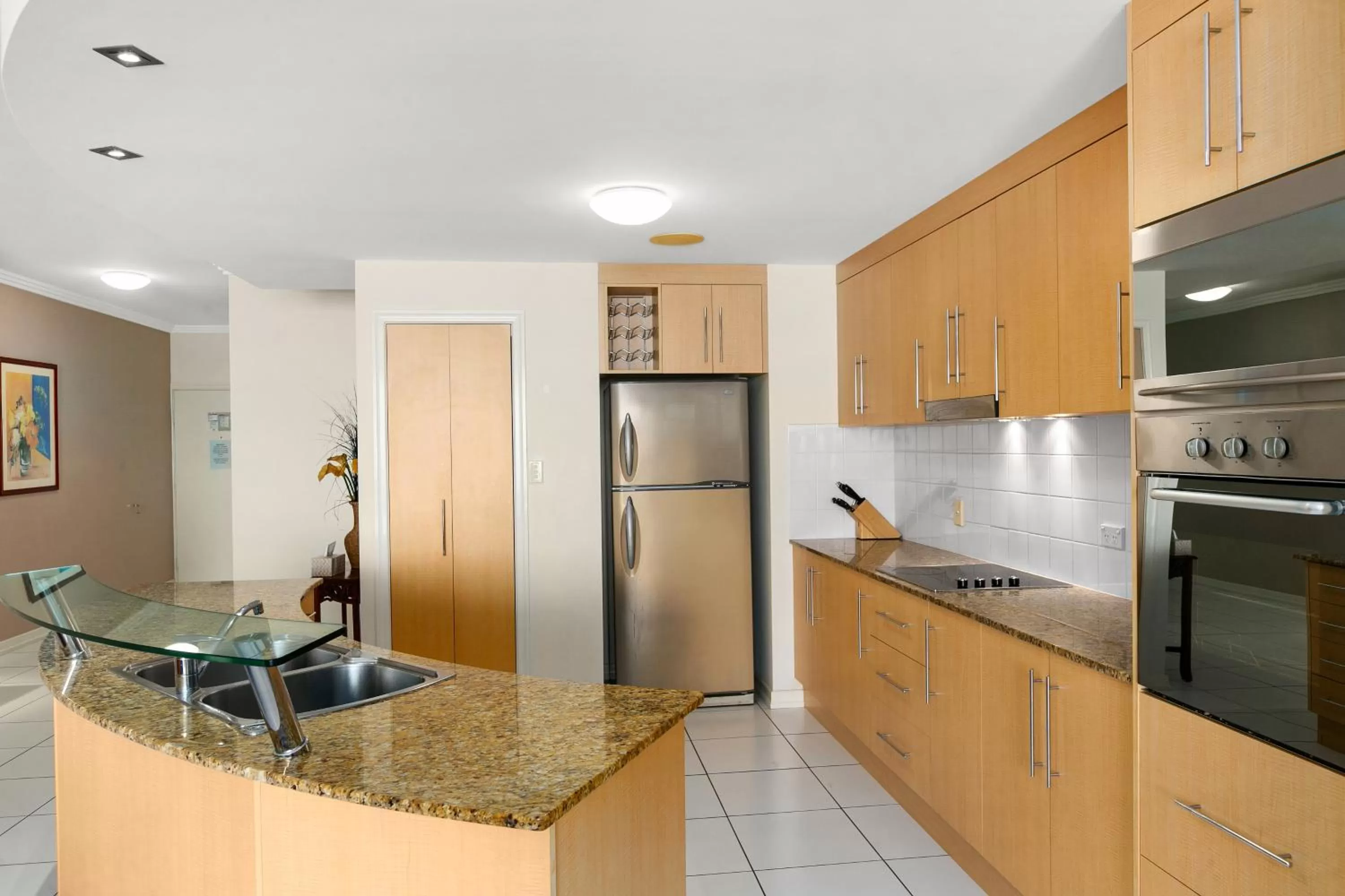 Kitchen or kitchenette in Bellevue At Trinity Beach
